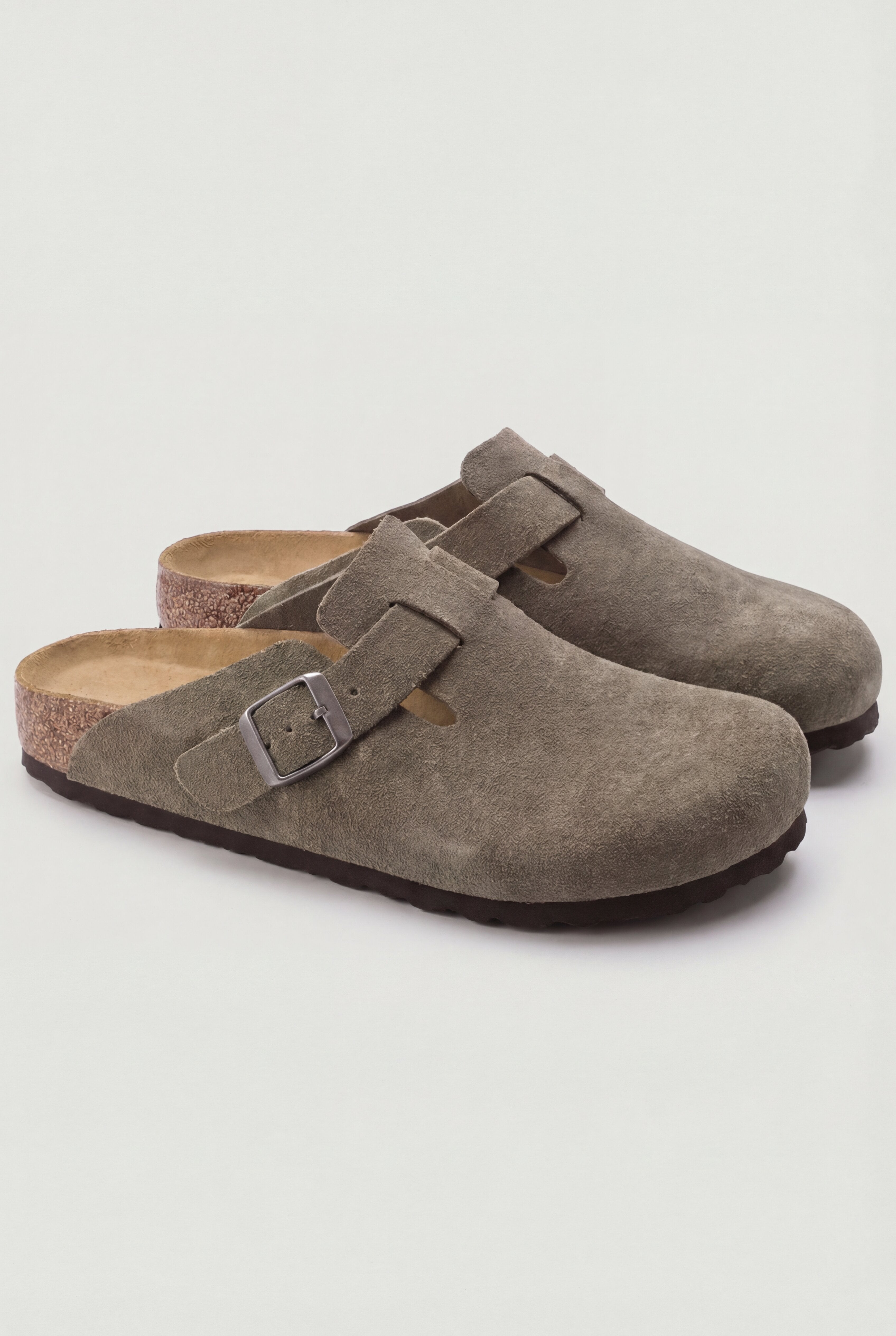 ARVENZO SUEDE CLOG SANDALS – ARMY
