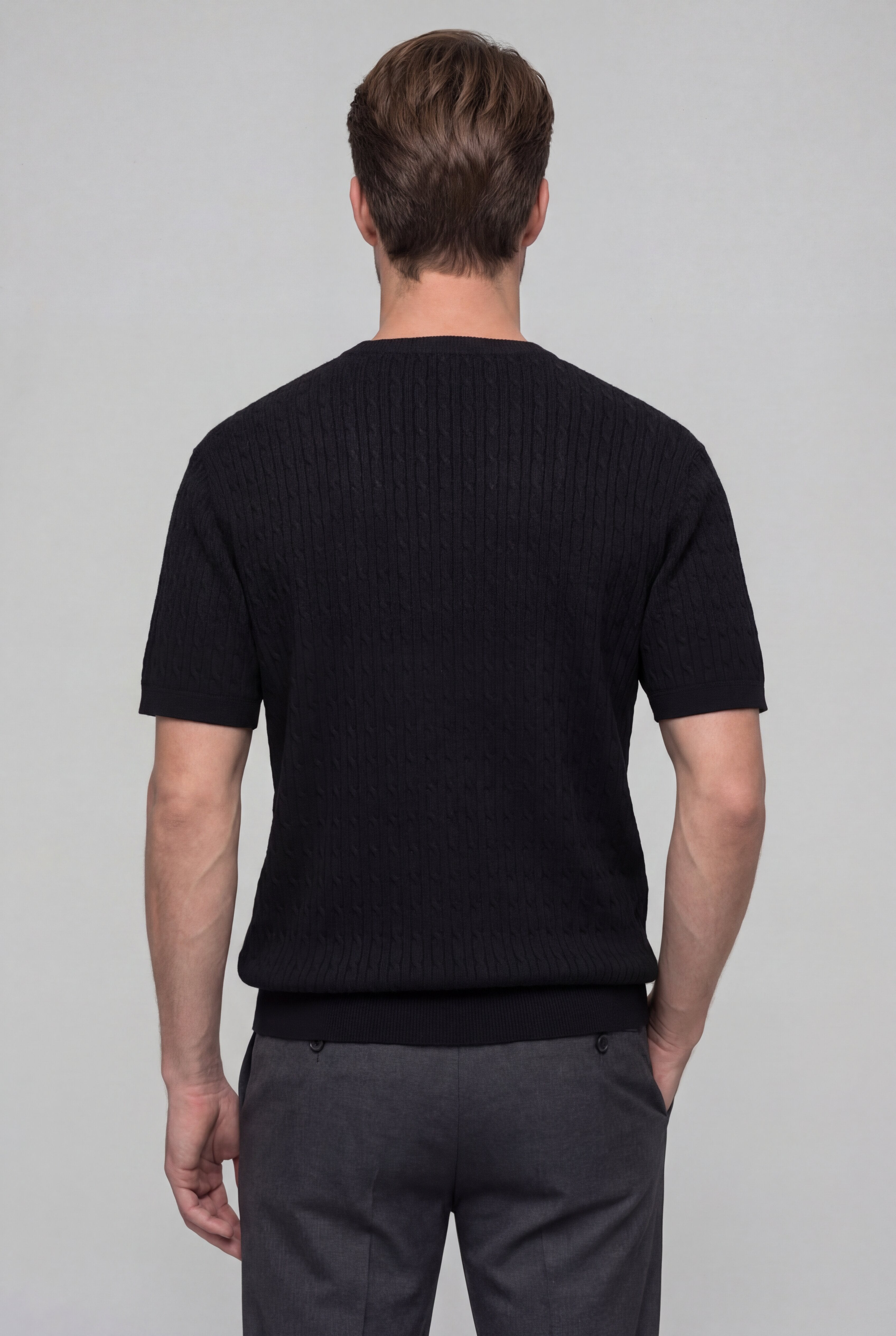 AUSREN TEXTURED KNIT T-SHIRT – BLACK
