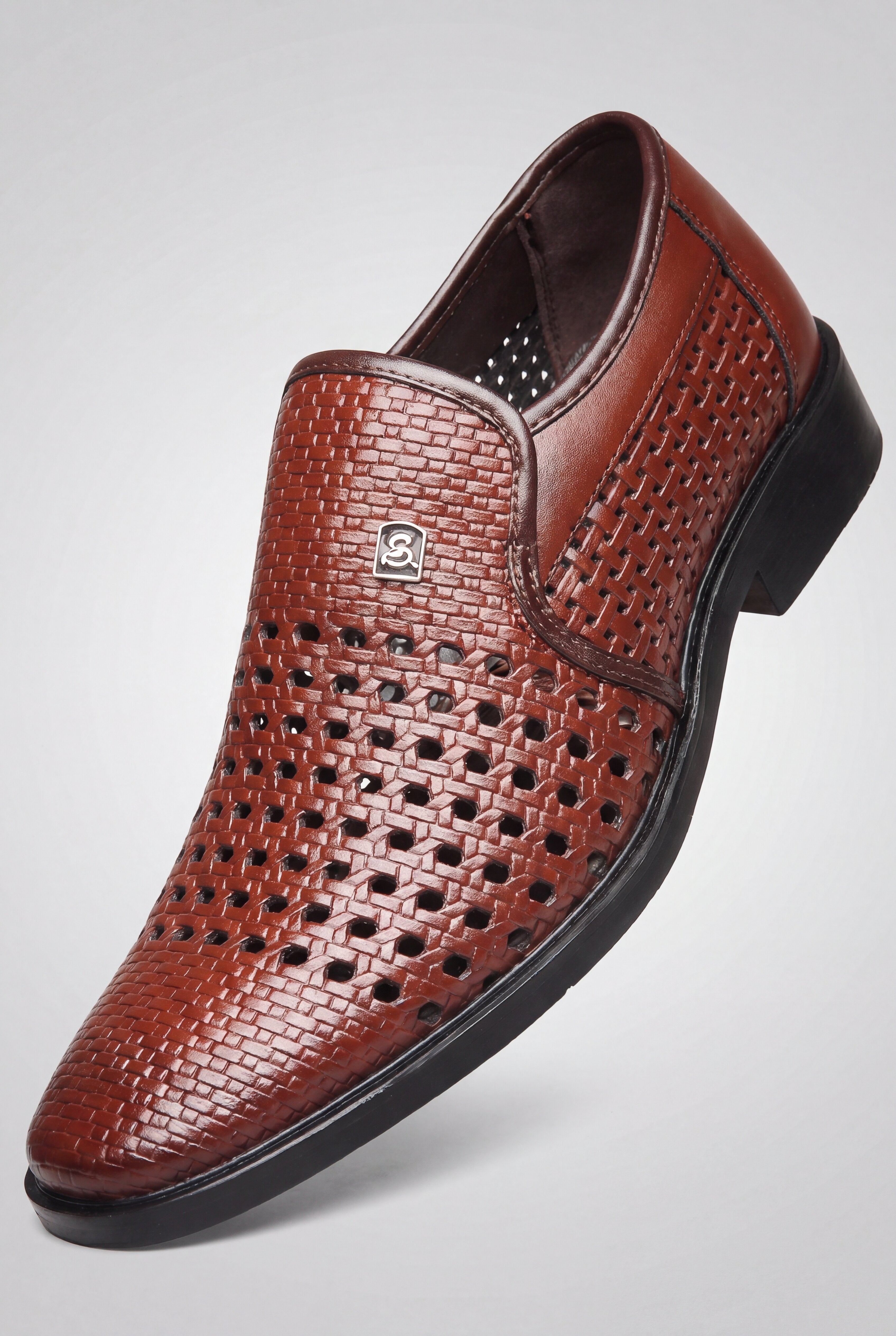BREATHABLE CASUAL LOAFERS - BROWN