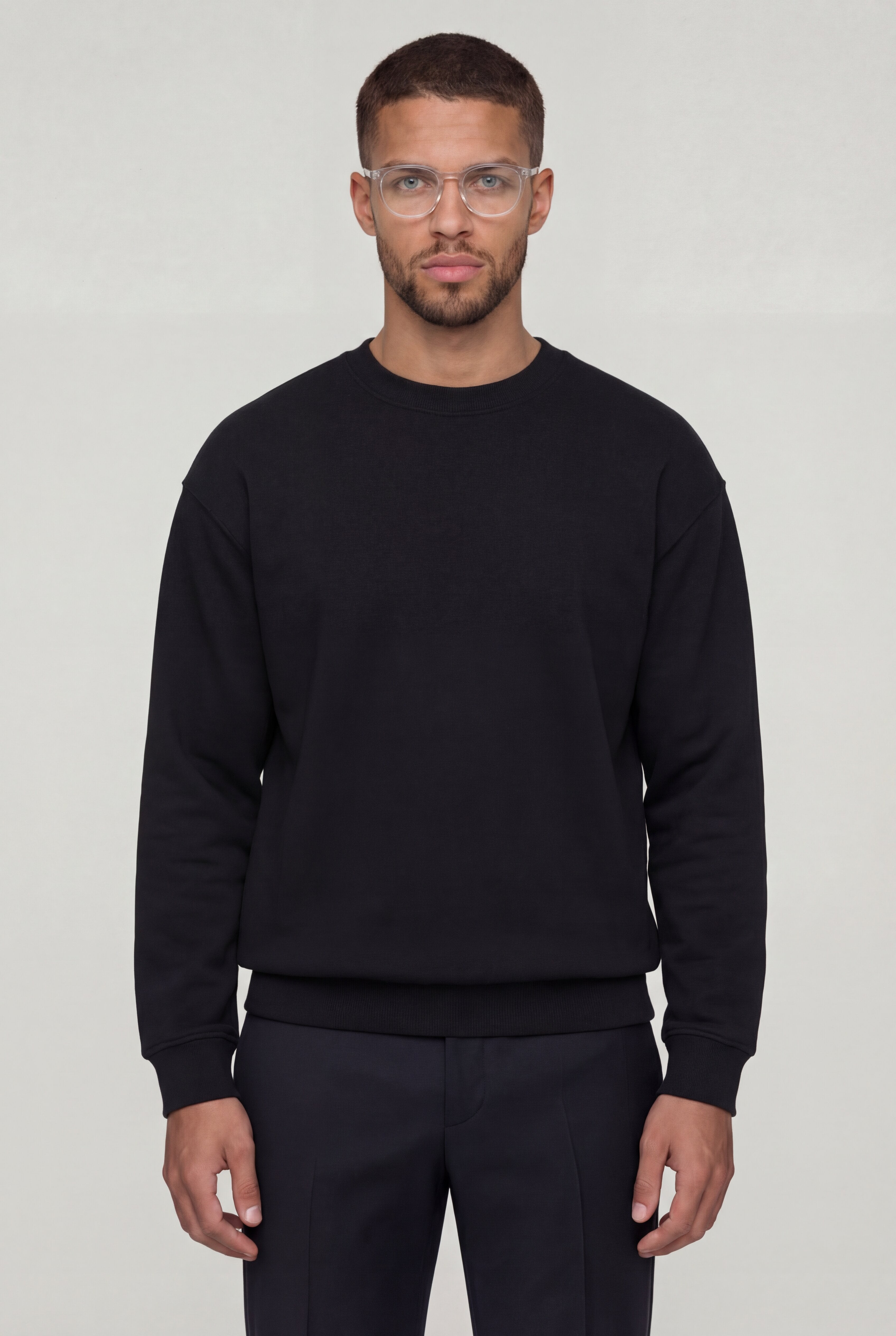 CALDERON CLASSIC SWEATER – BLACK