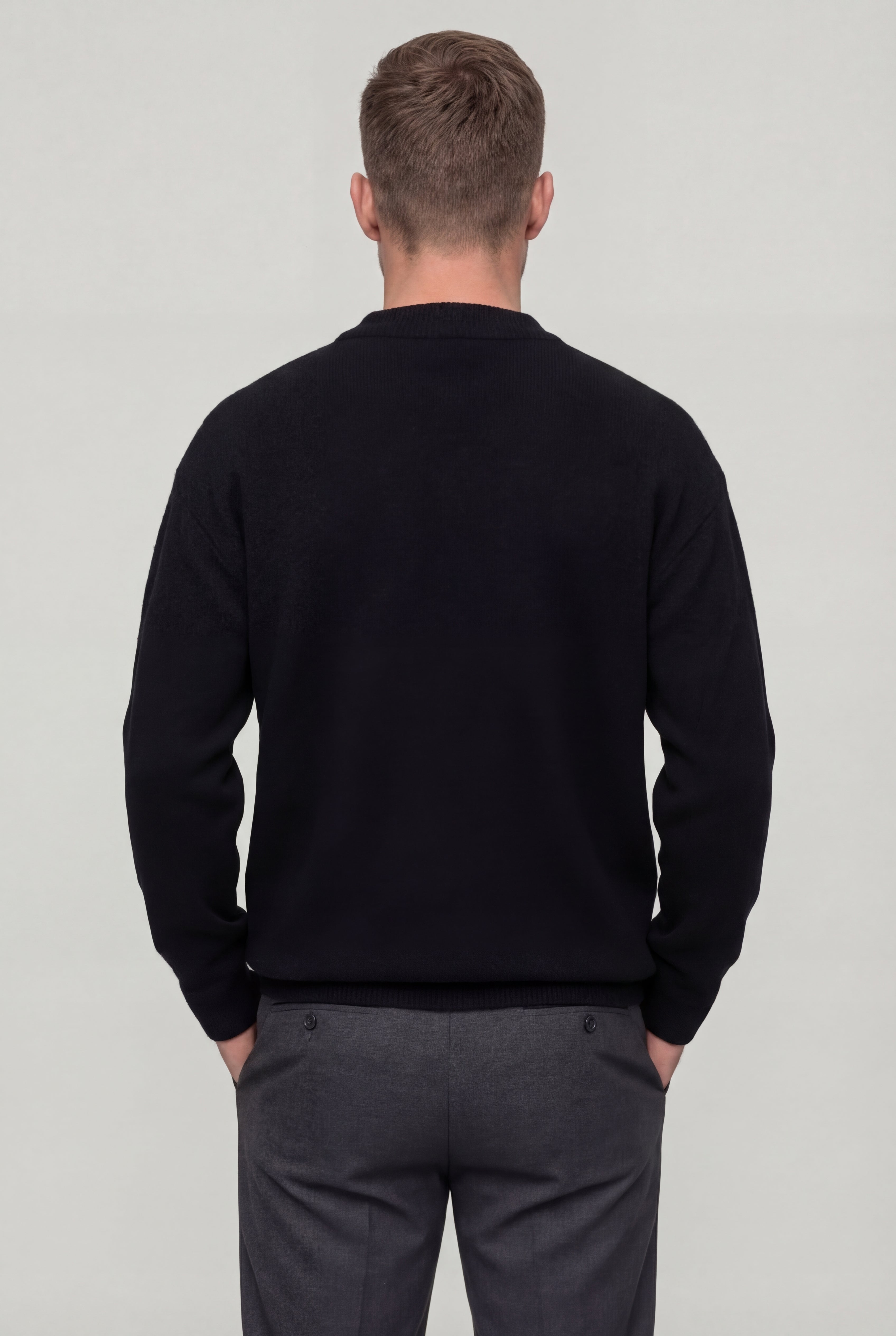 CALVOR HENLEY KNIT SWEATER – BLACK