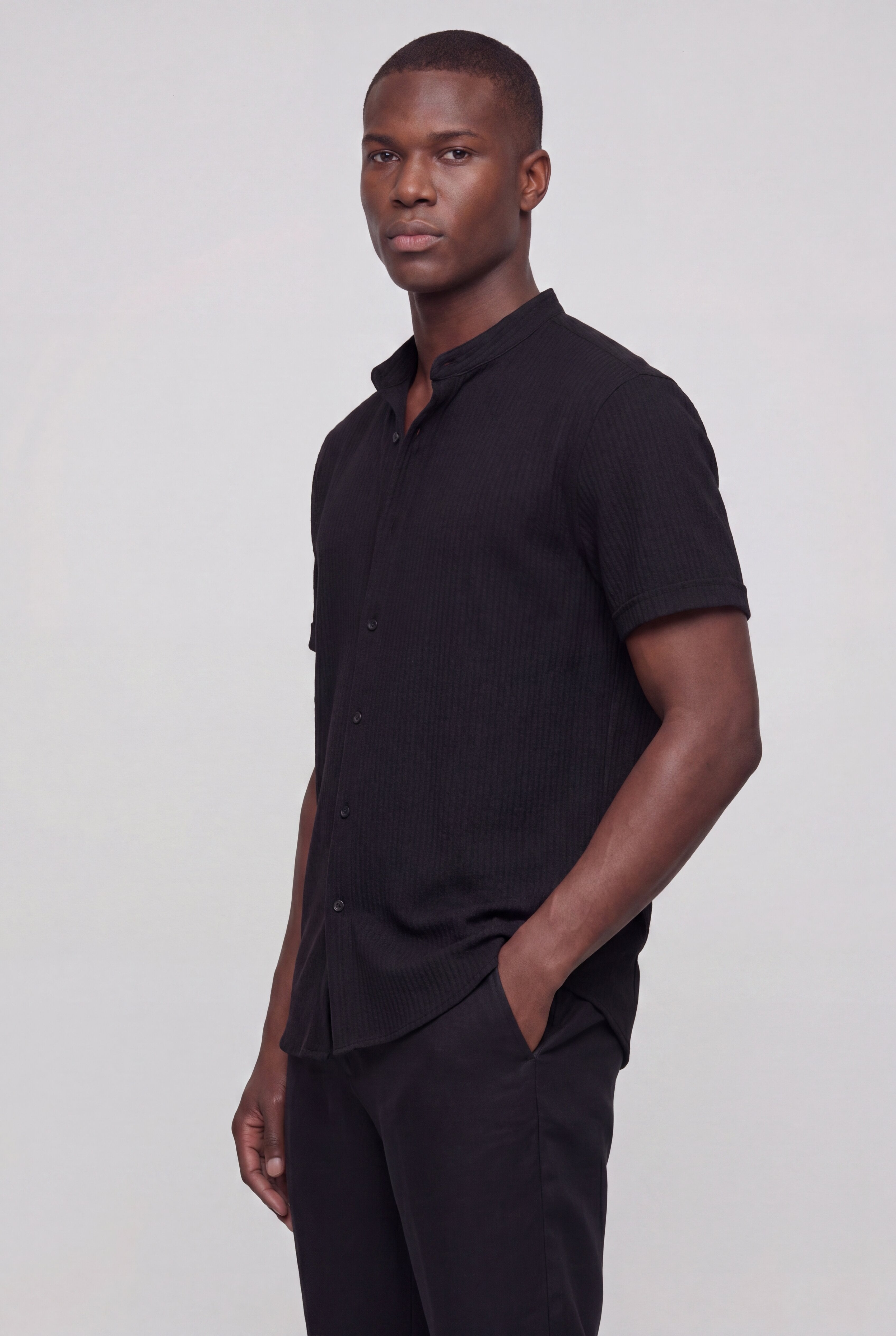 CYNTARO TEXTURED SHIRT – BLACK