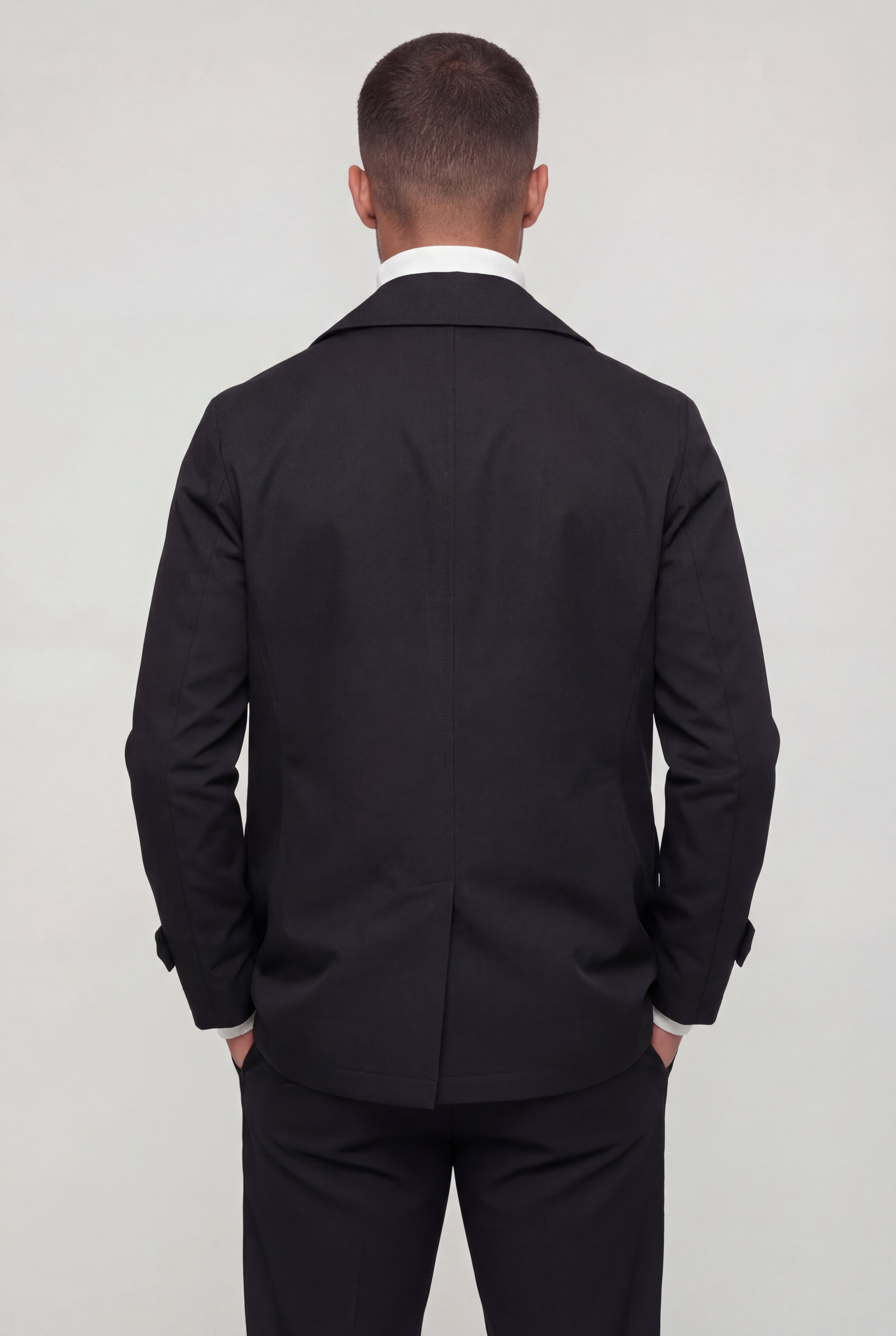 DRAEVON TAILORED COAT – BLACK