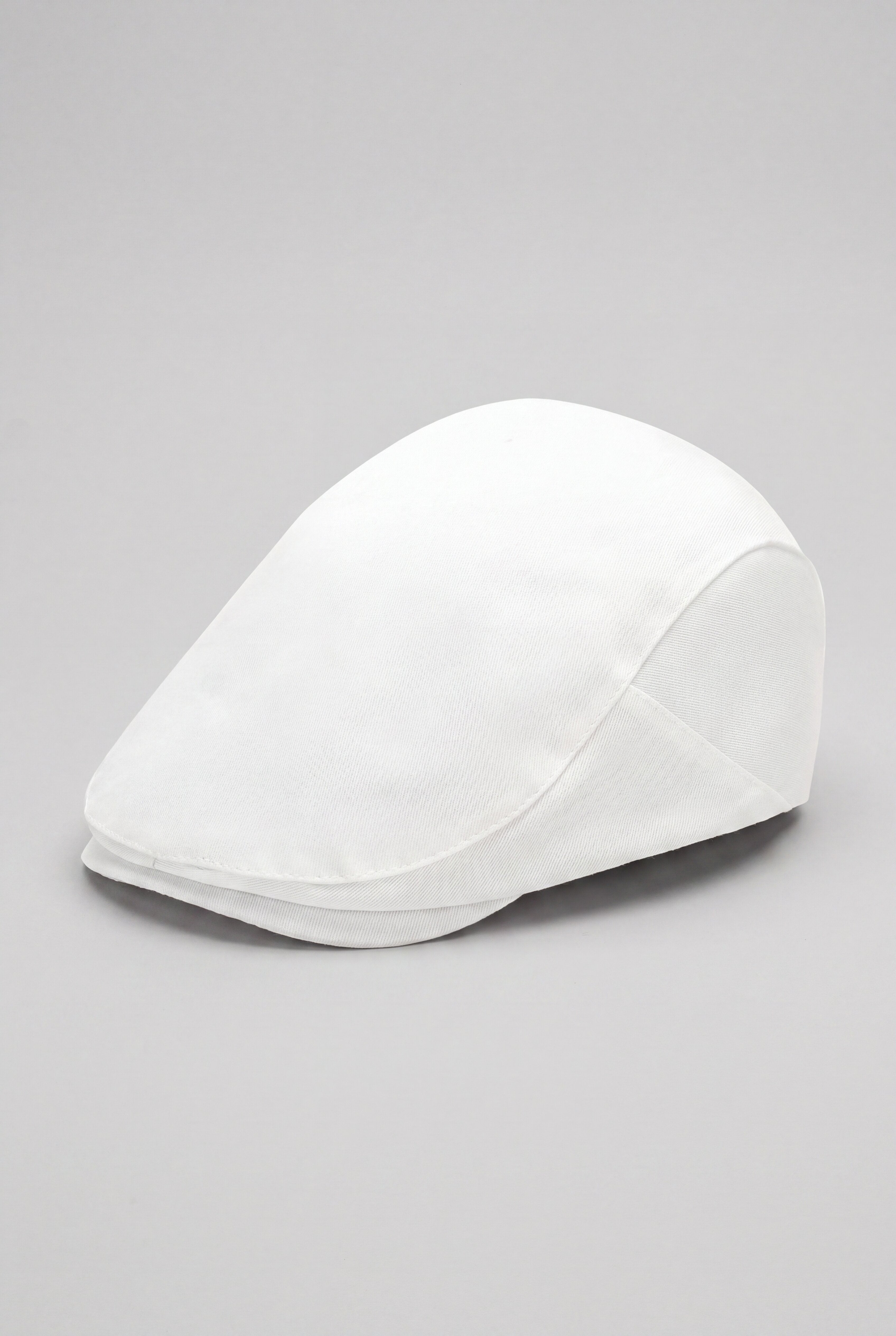 ELVANE FLAT CAP - WHITE