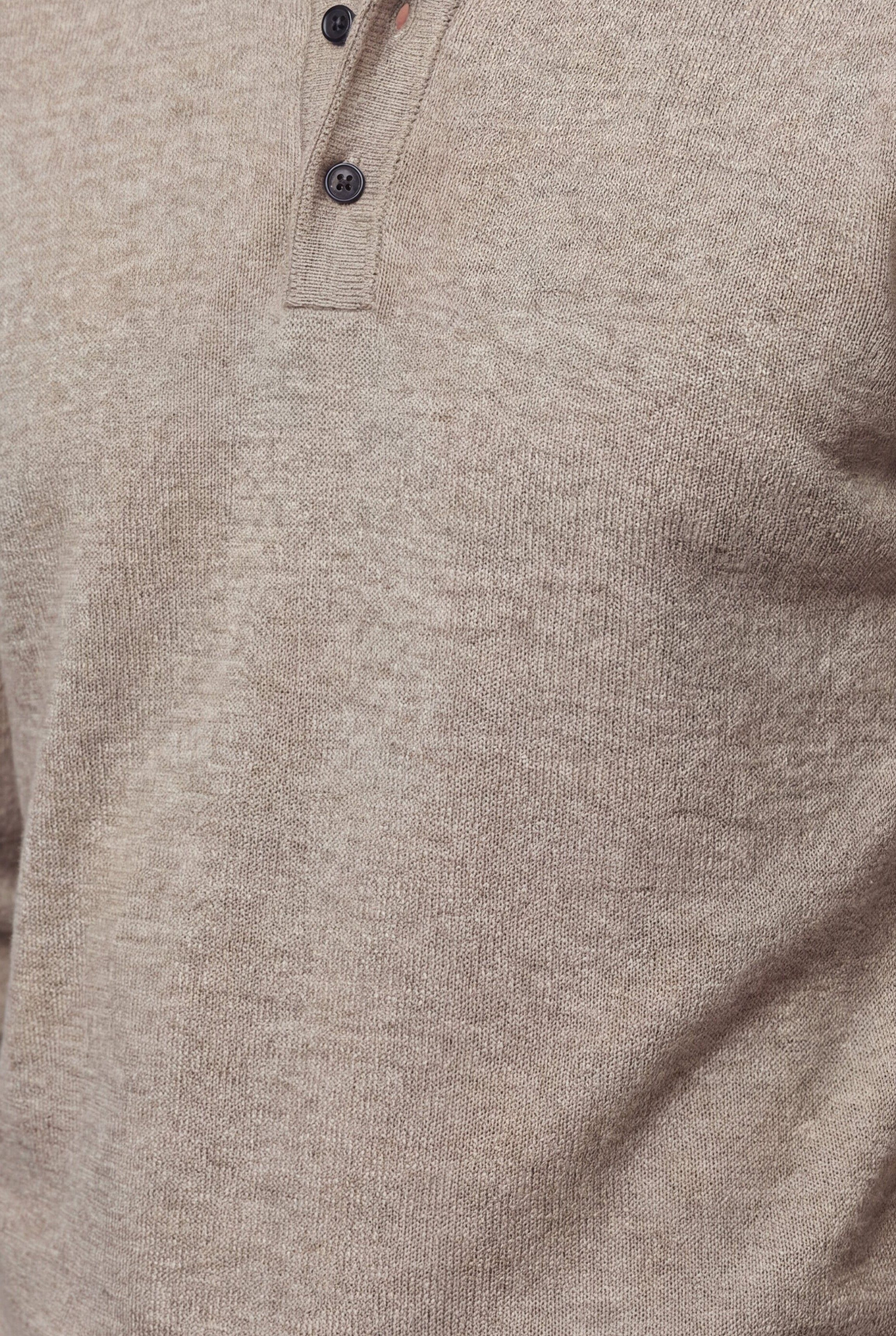 KARVEN KNIT PULLOVER – BEIGE