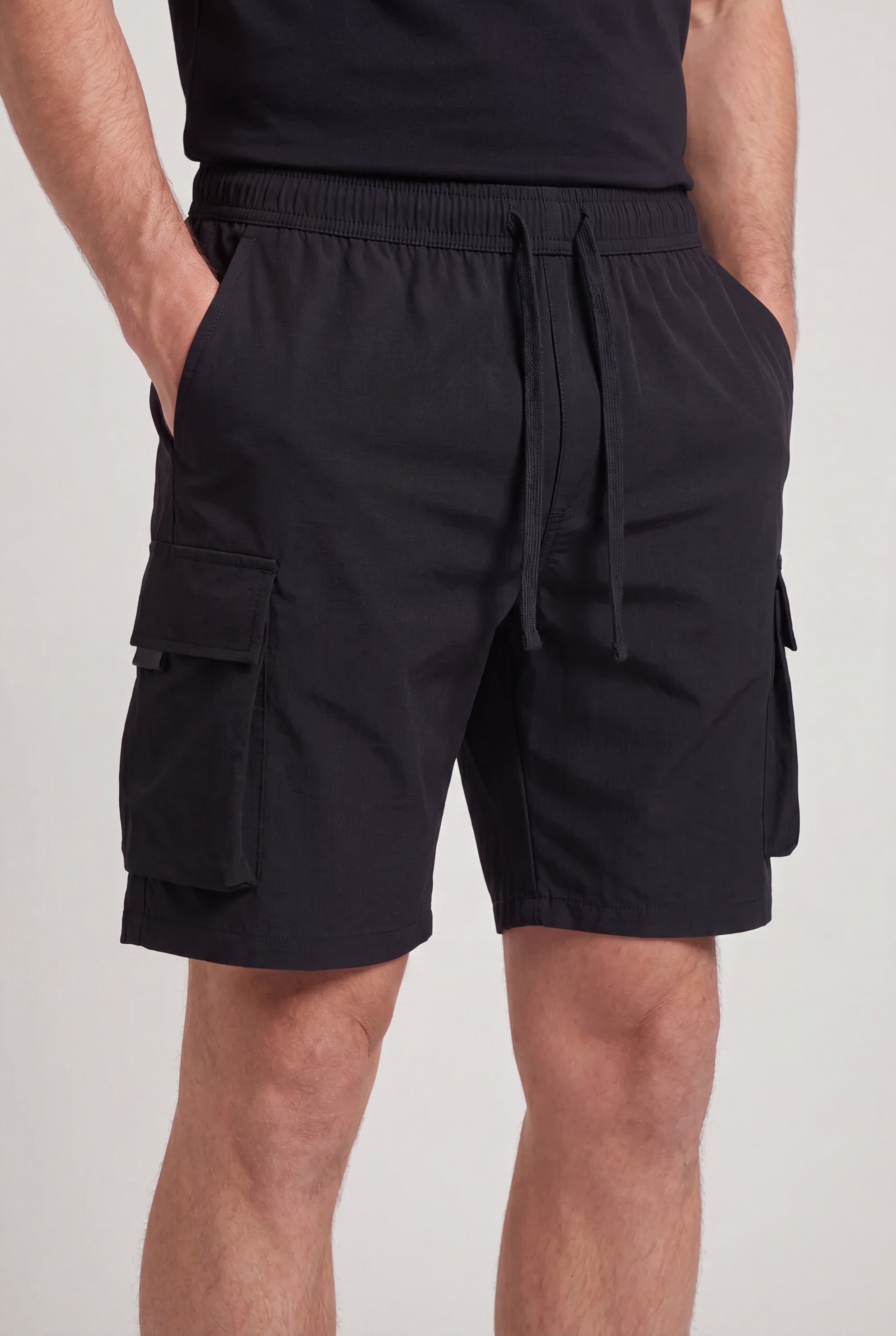 KYNTRAX CARGO SHORTS – BLACK