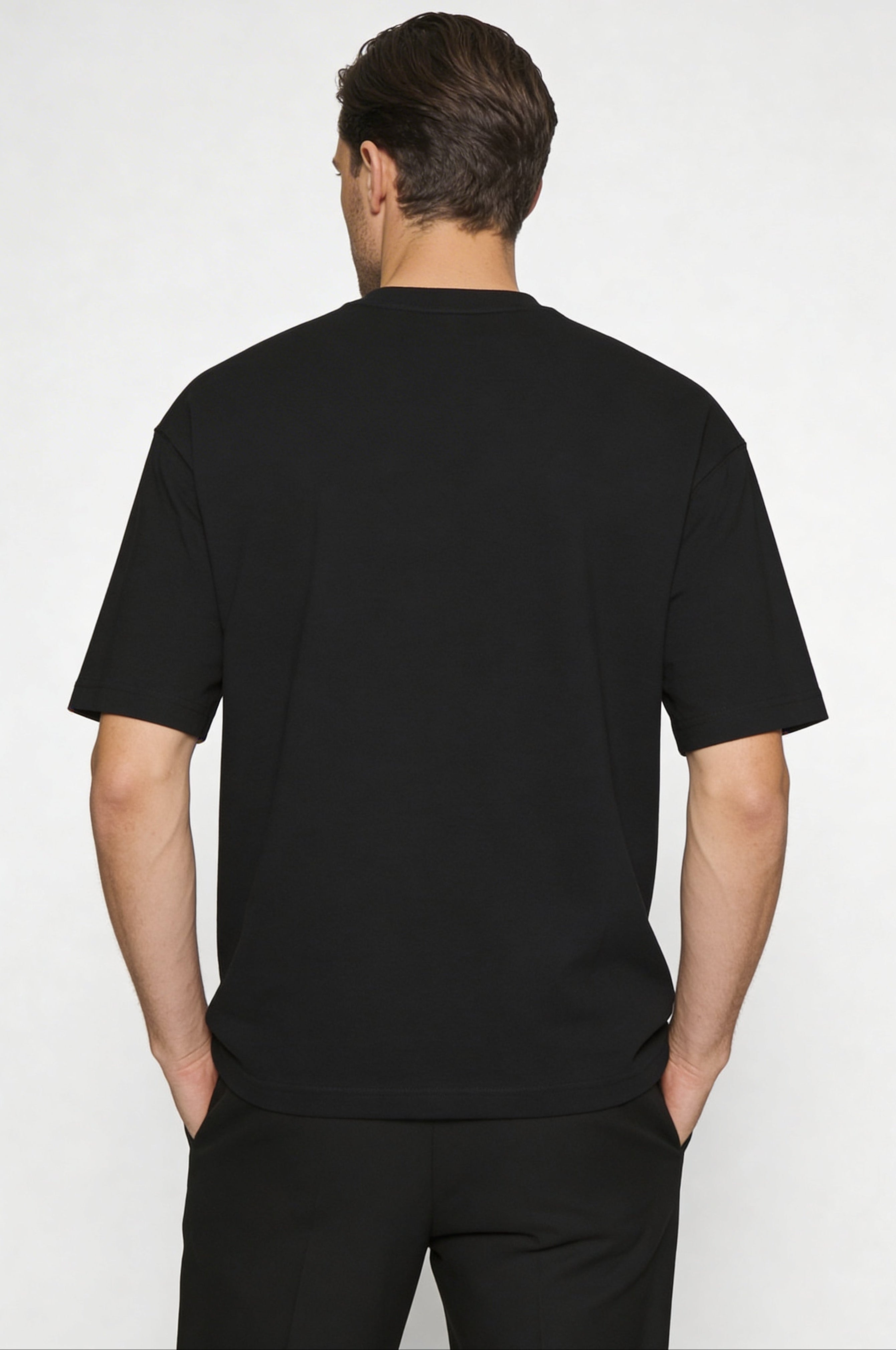LORWICK CLASSIC TEE – BLACK