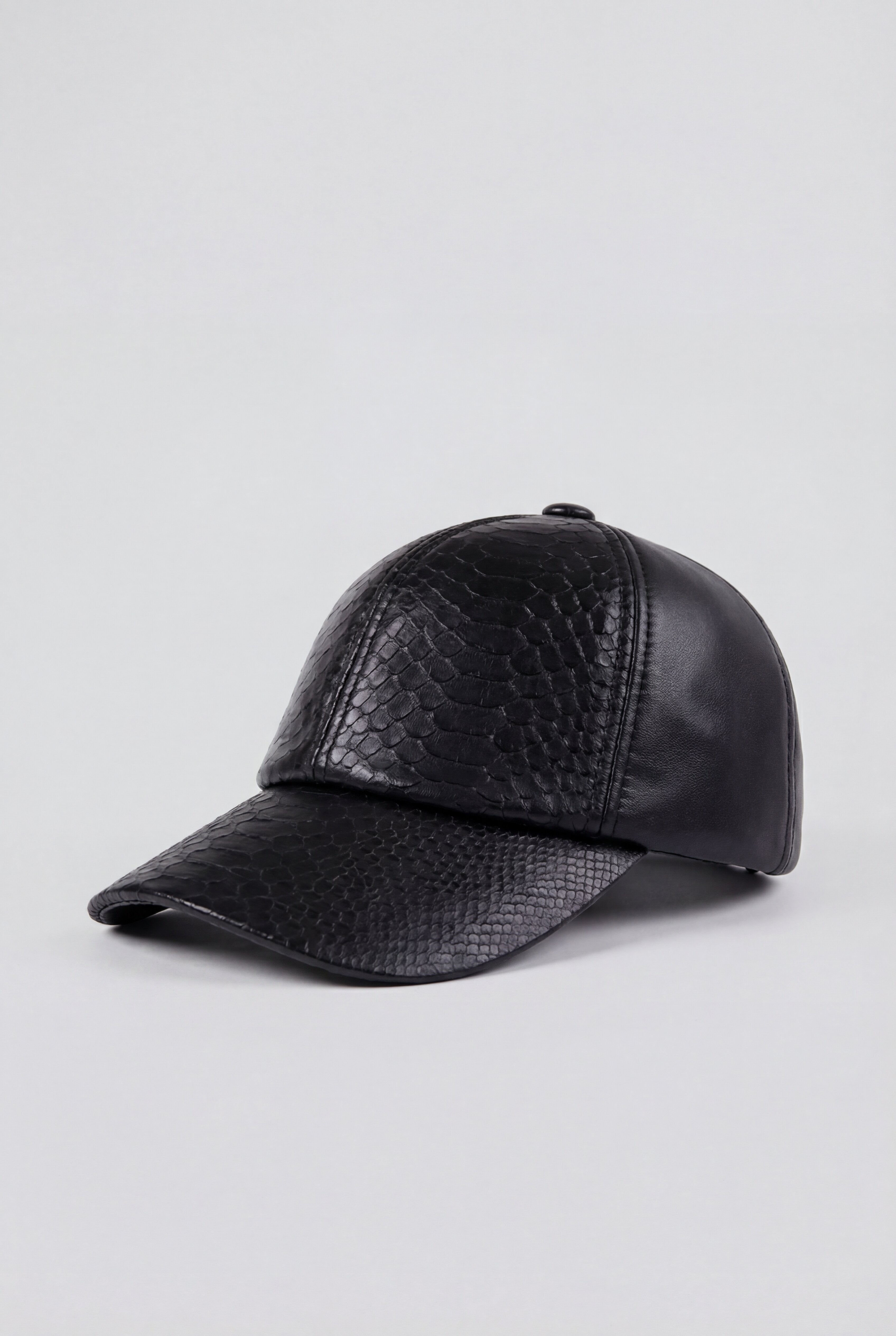 LOX LEATHER BASEBALL CAP – BLACK