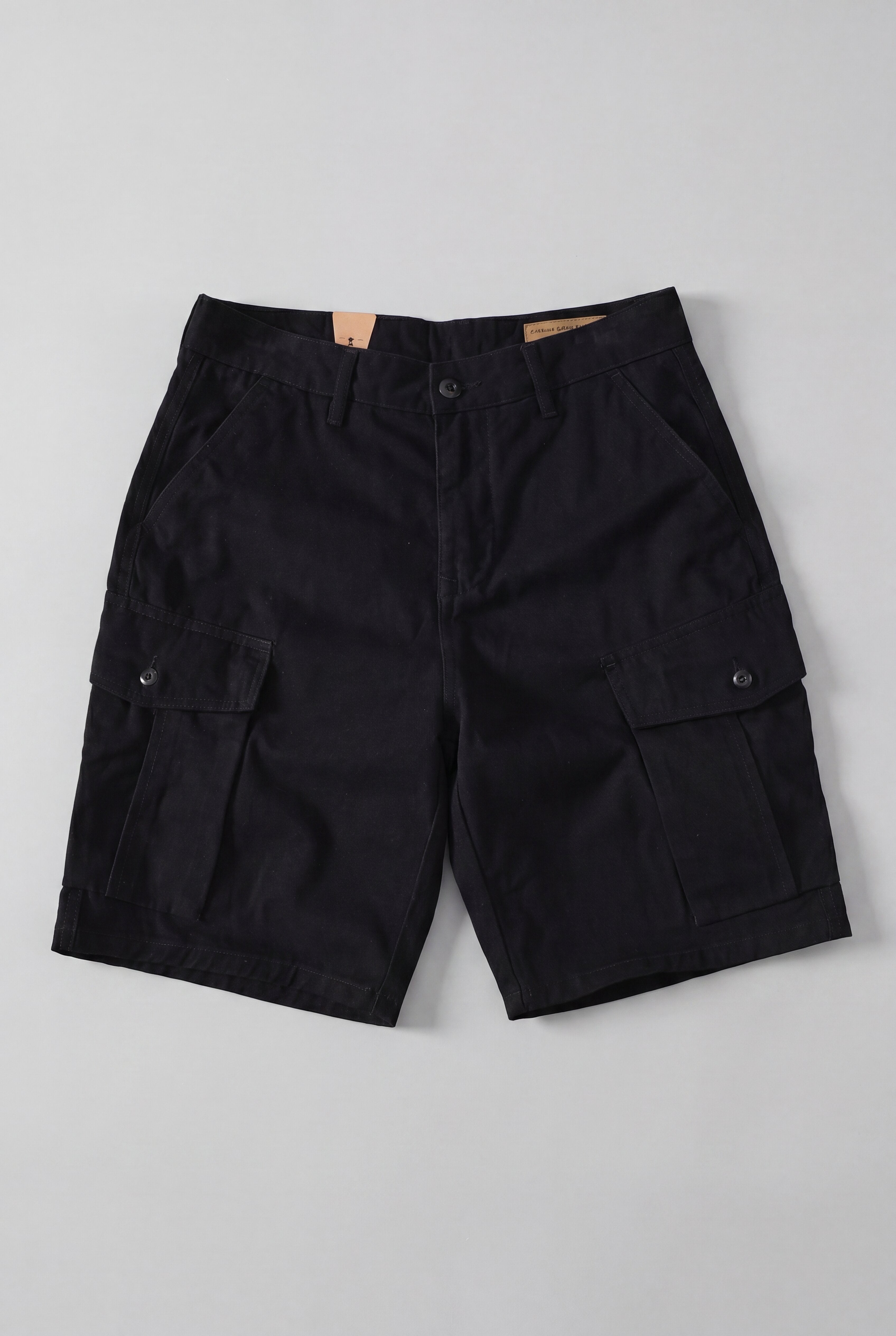 LYVANO CARGO SHORTS – BLACK
