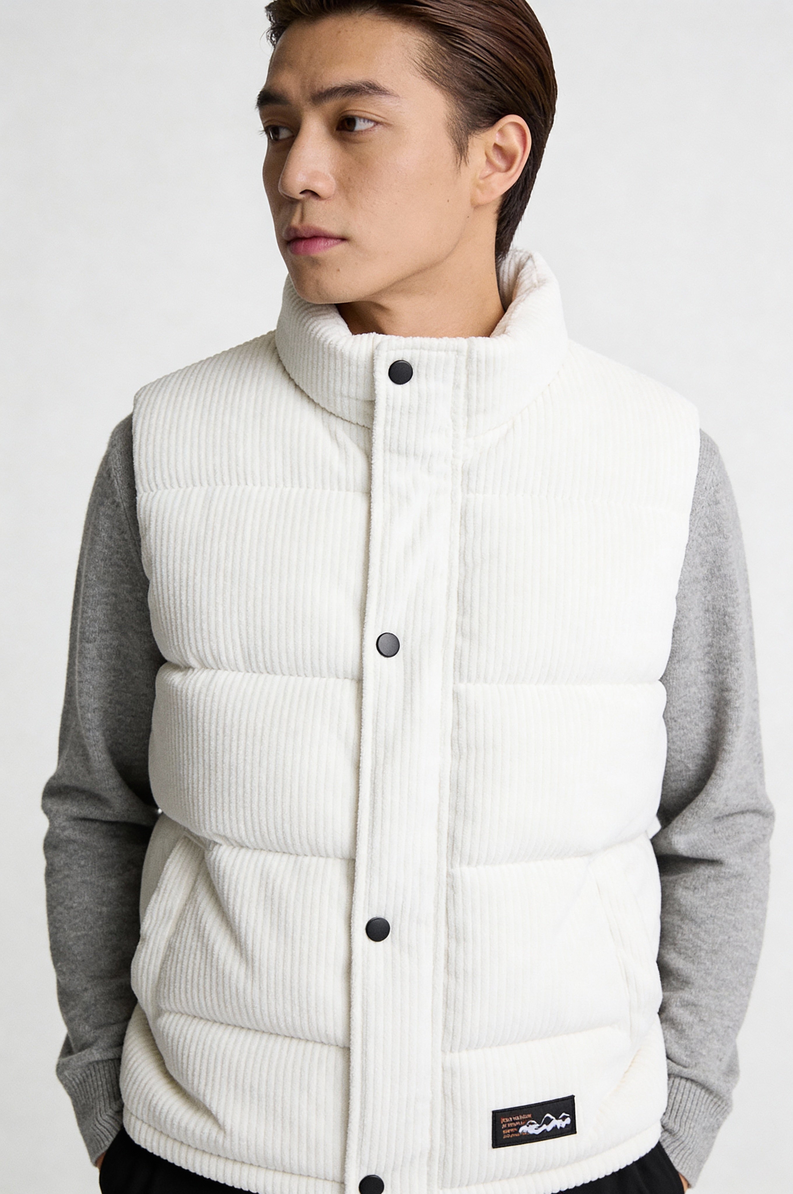 RAVION CORD PUFFER VEST – WHITE