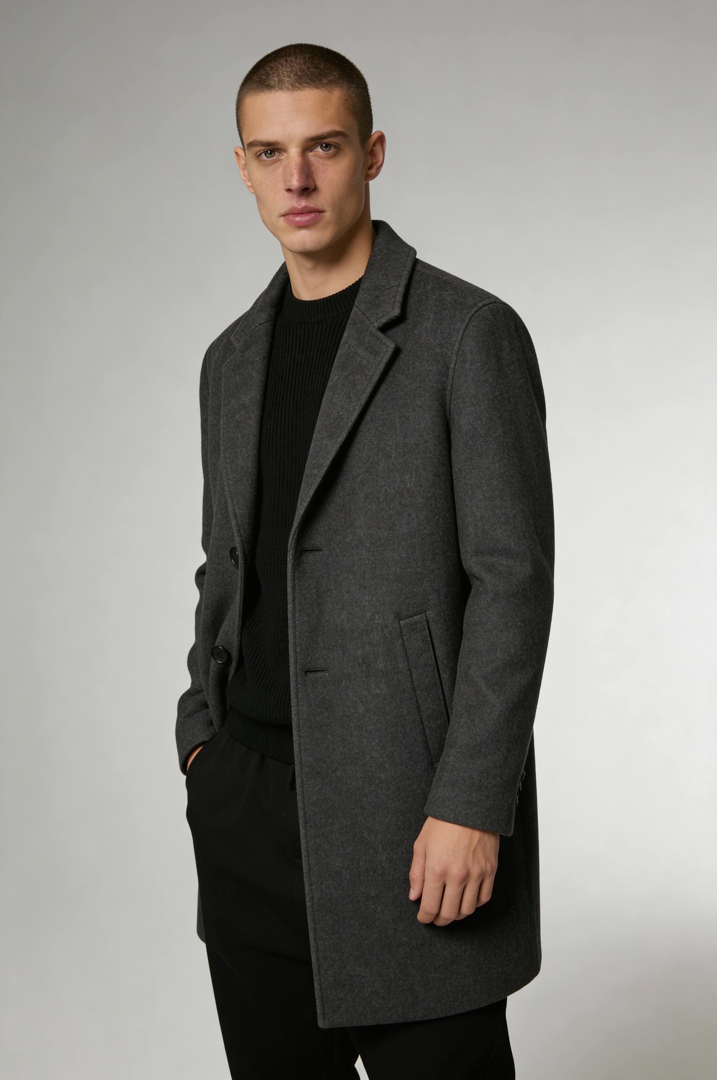 Raventon Overcoat - Black Gray