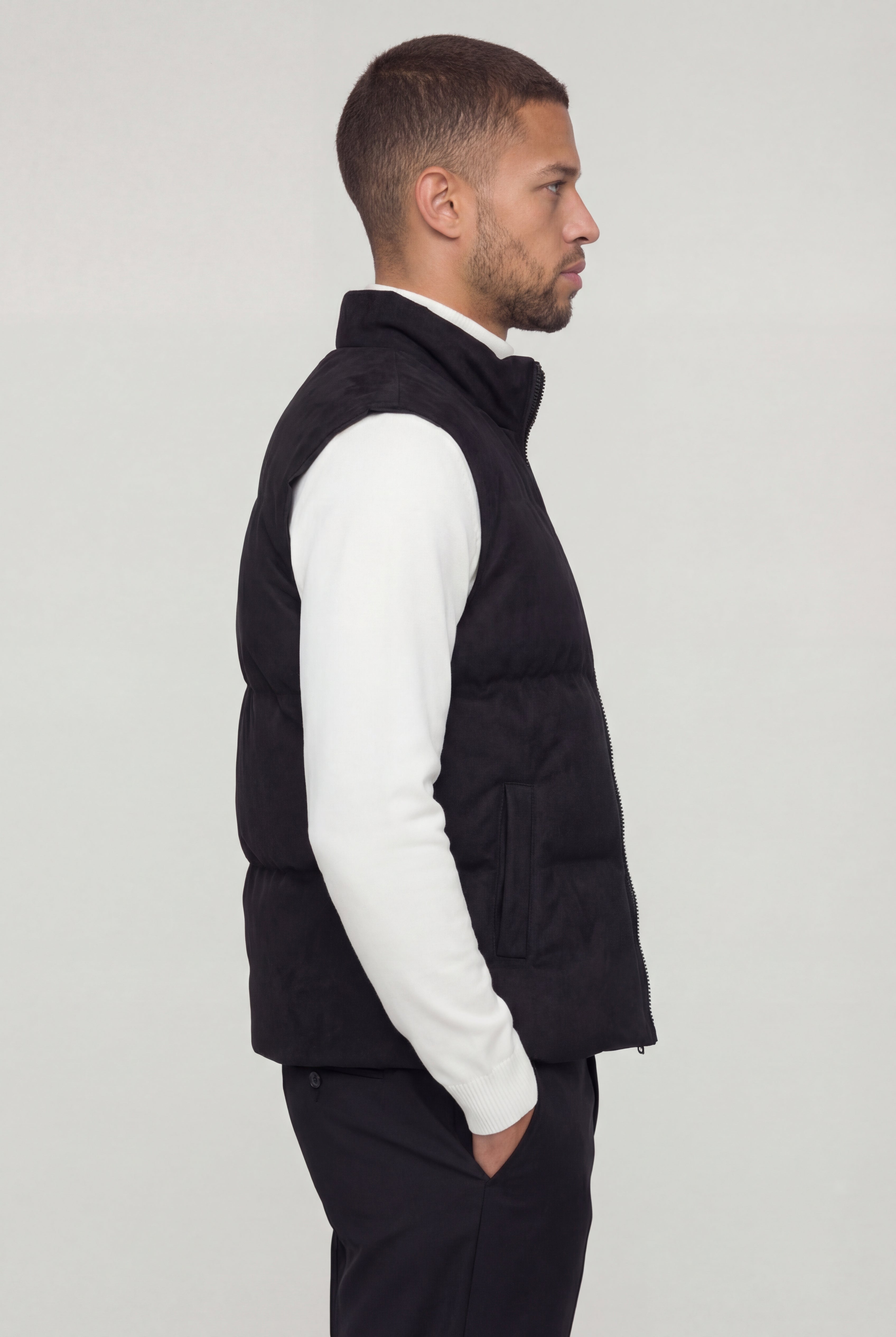 SOLVANE SUEDE VEST – BLACK