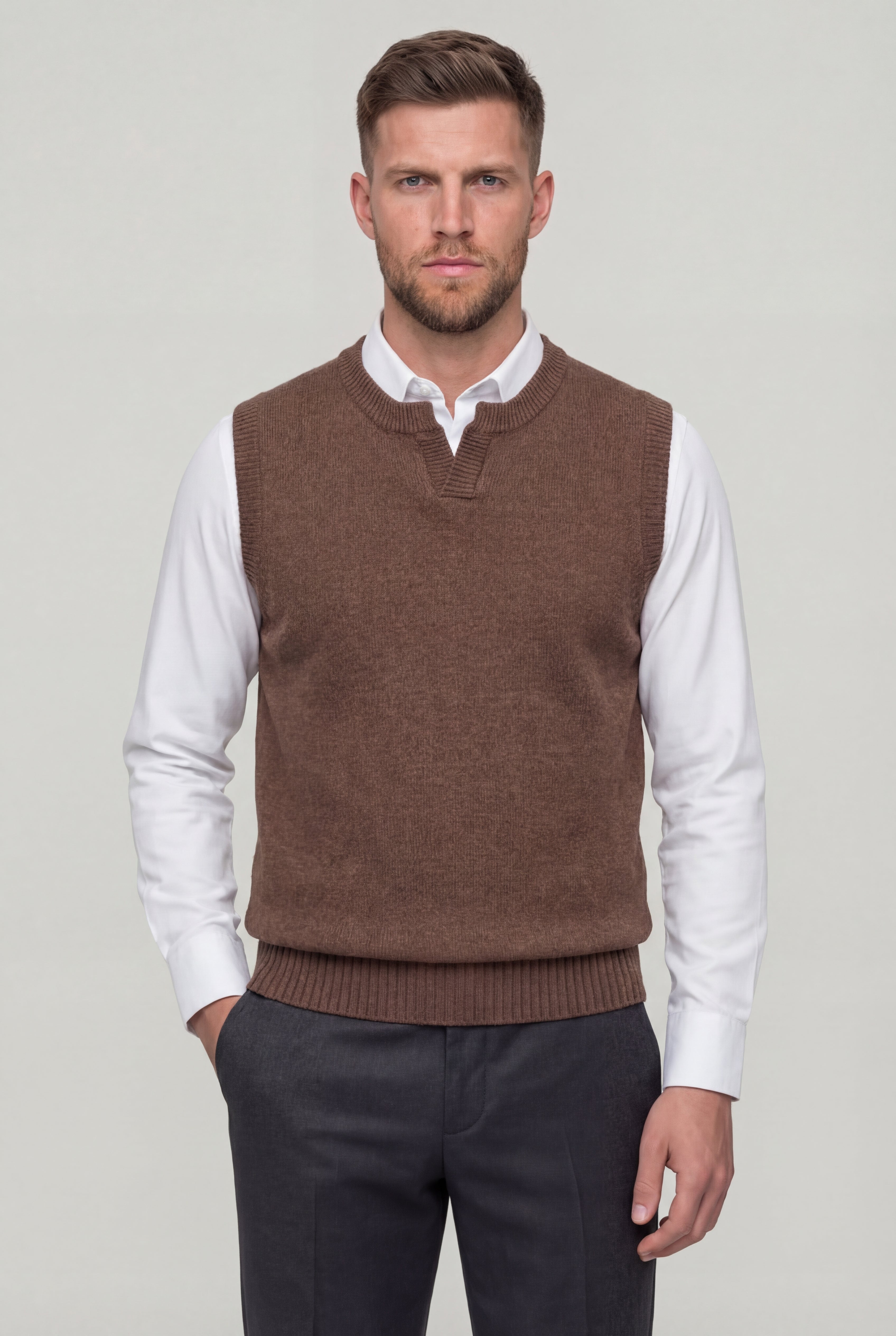 SOLVARO KNIT SWEATER VEST - BROWN