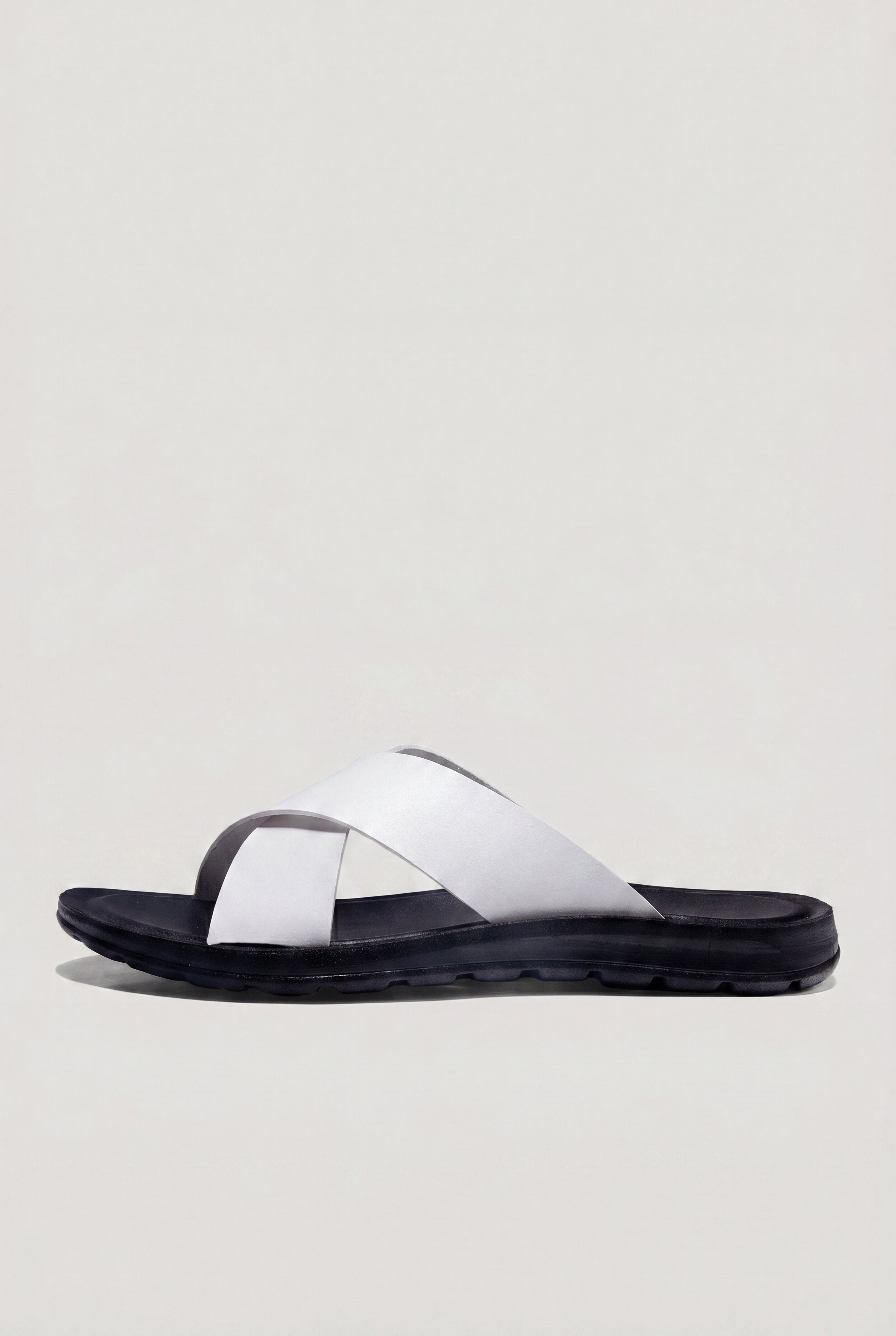 TAVERNO CROSS STRAP SANDALS – WHITE