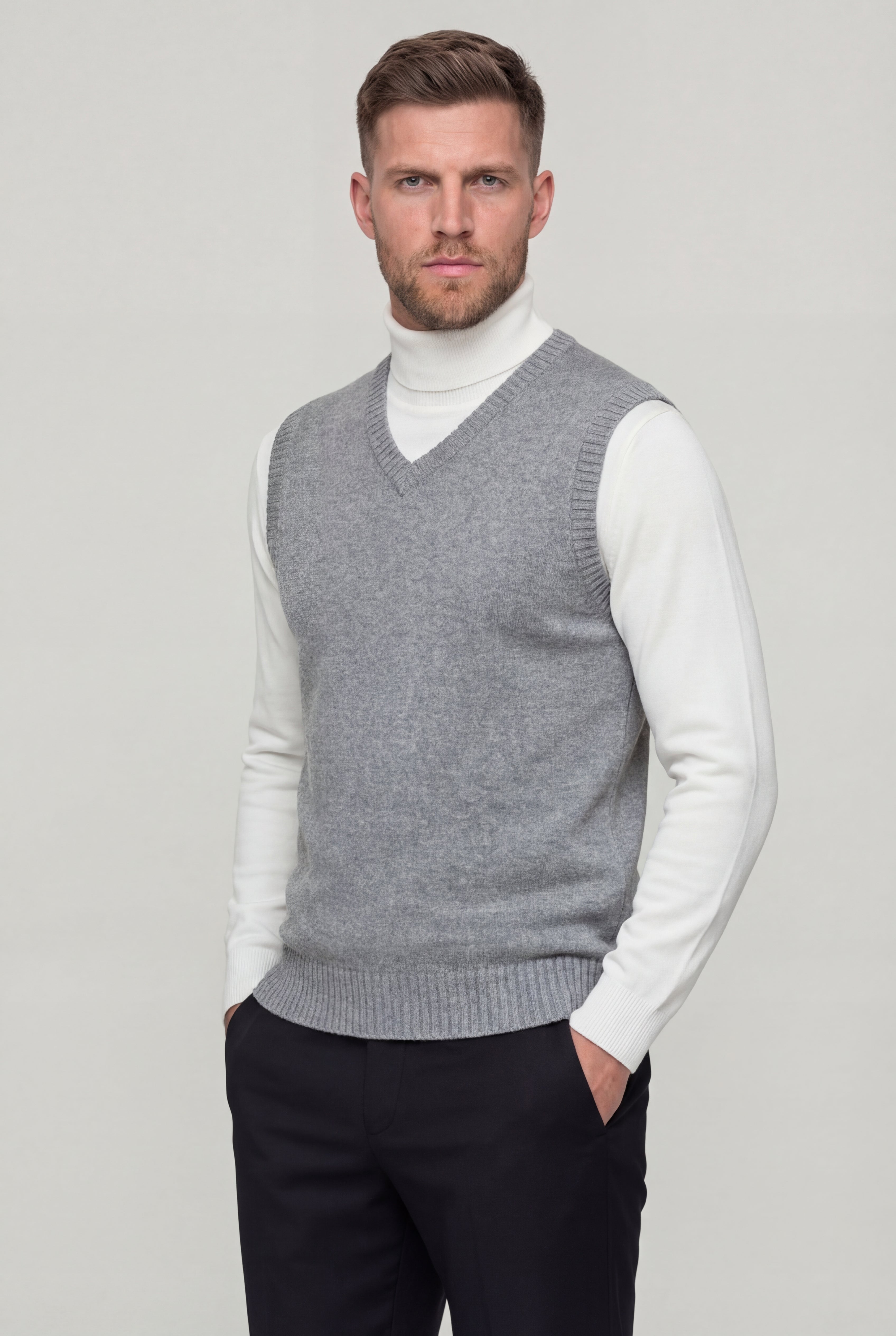 TAVERO WOOL KNIT V-NECK VEST – GRAY