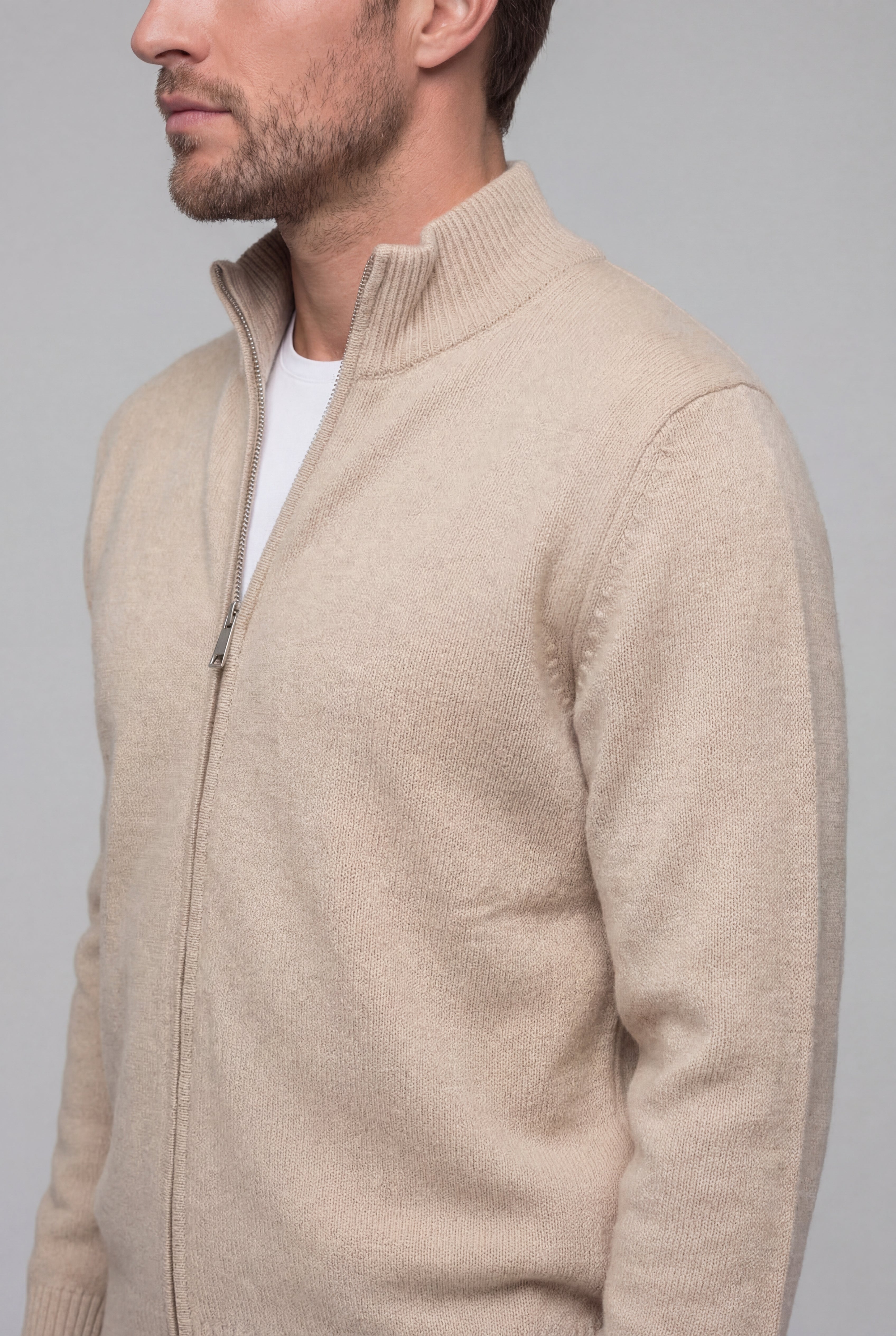 VALERNO ZIP CARDIGAN – BEIGE