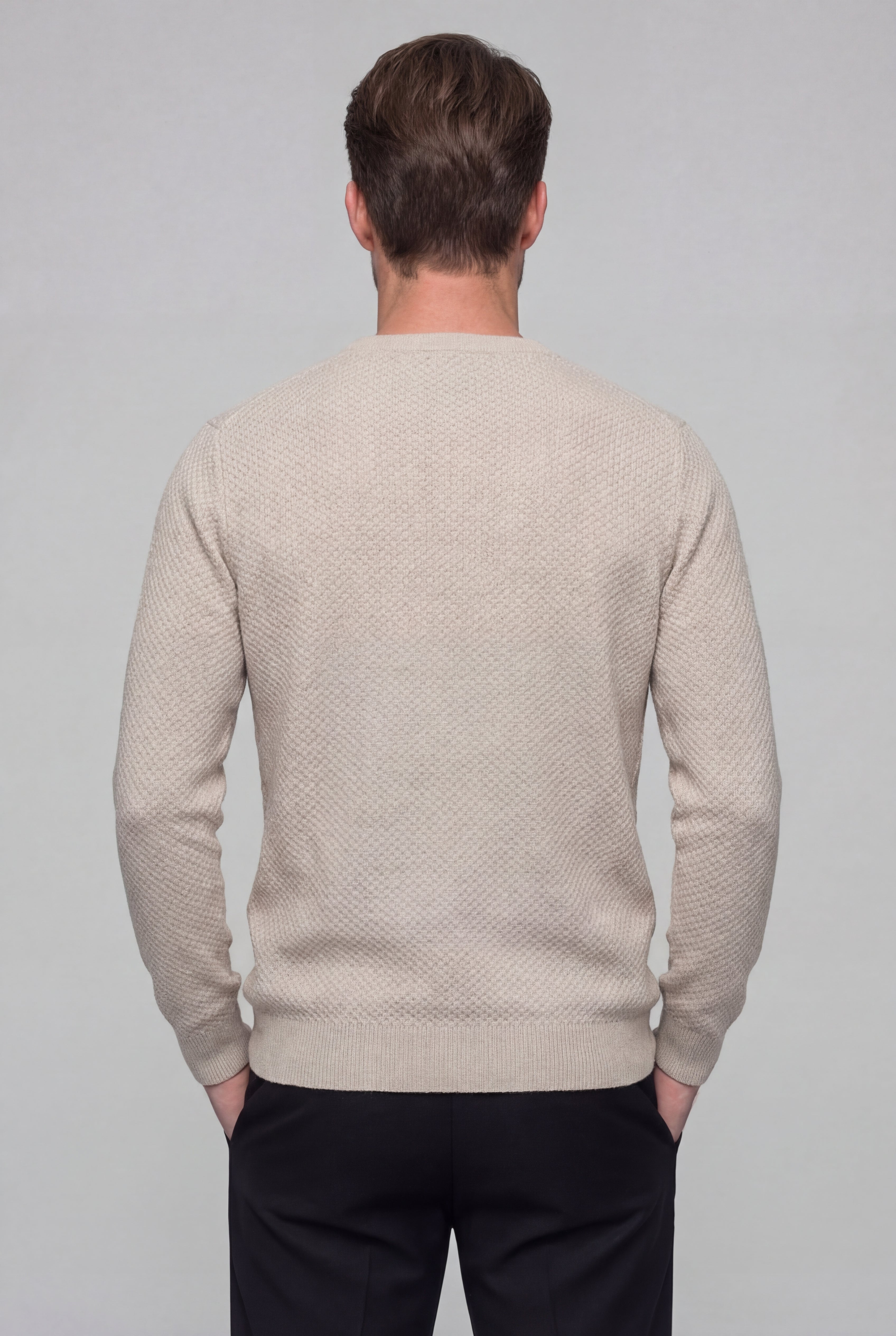 VALTRION TEXTURED KNIT SWEATER – BEIGE