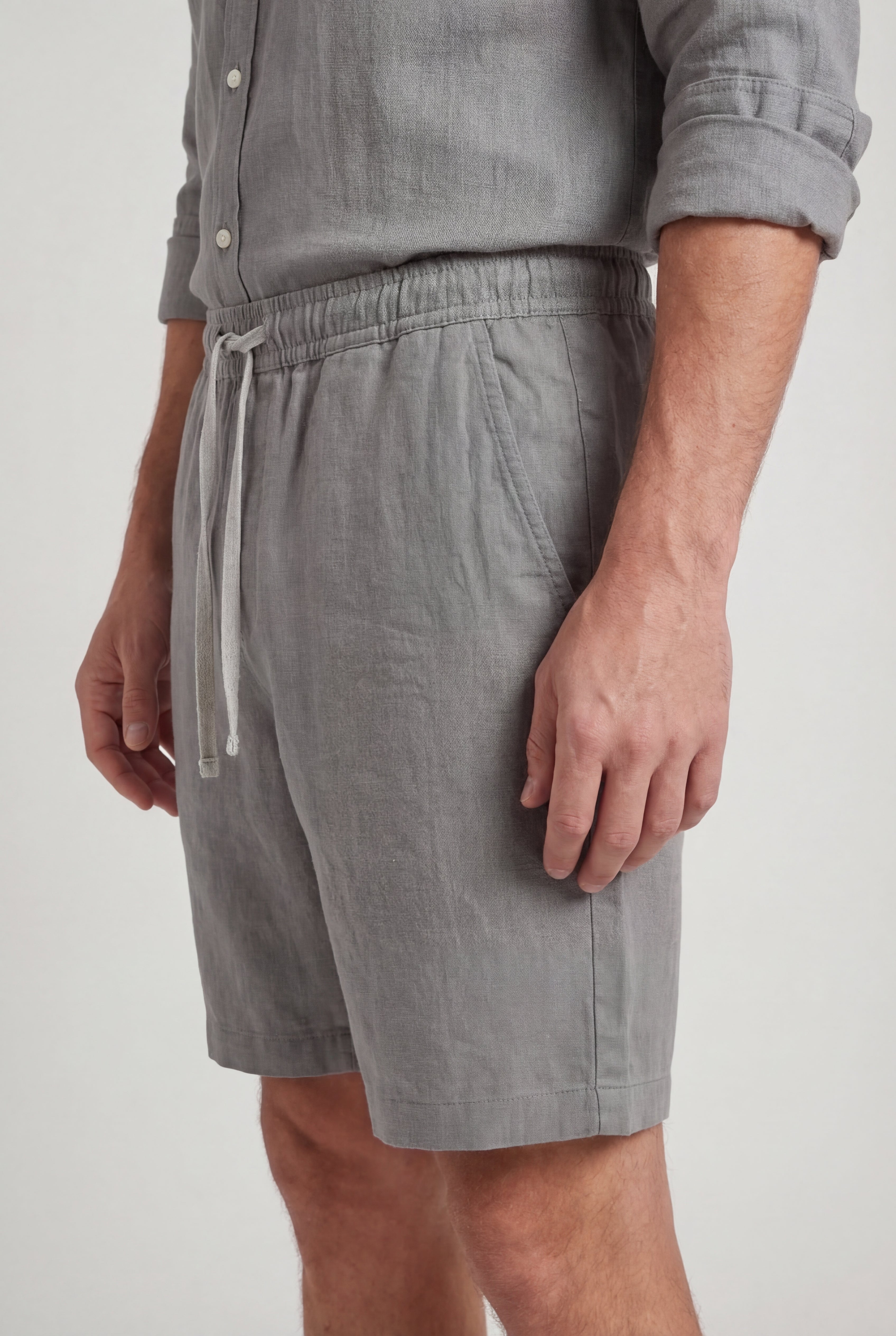 VARCENO LINEN SHORTS – GRAY