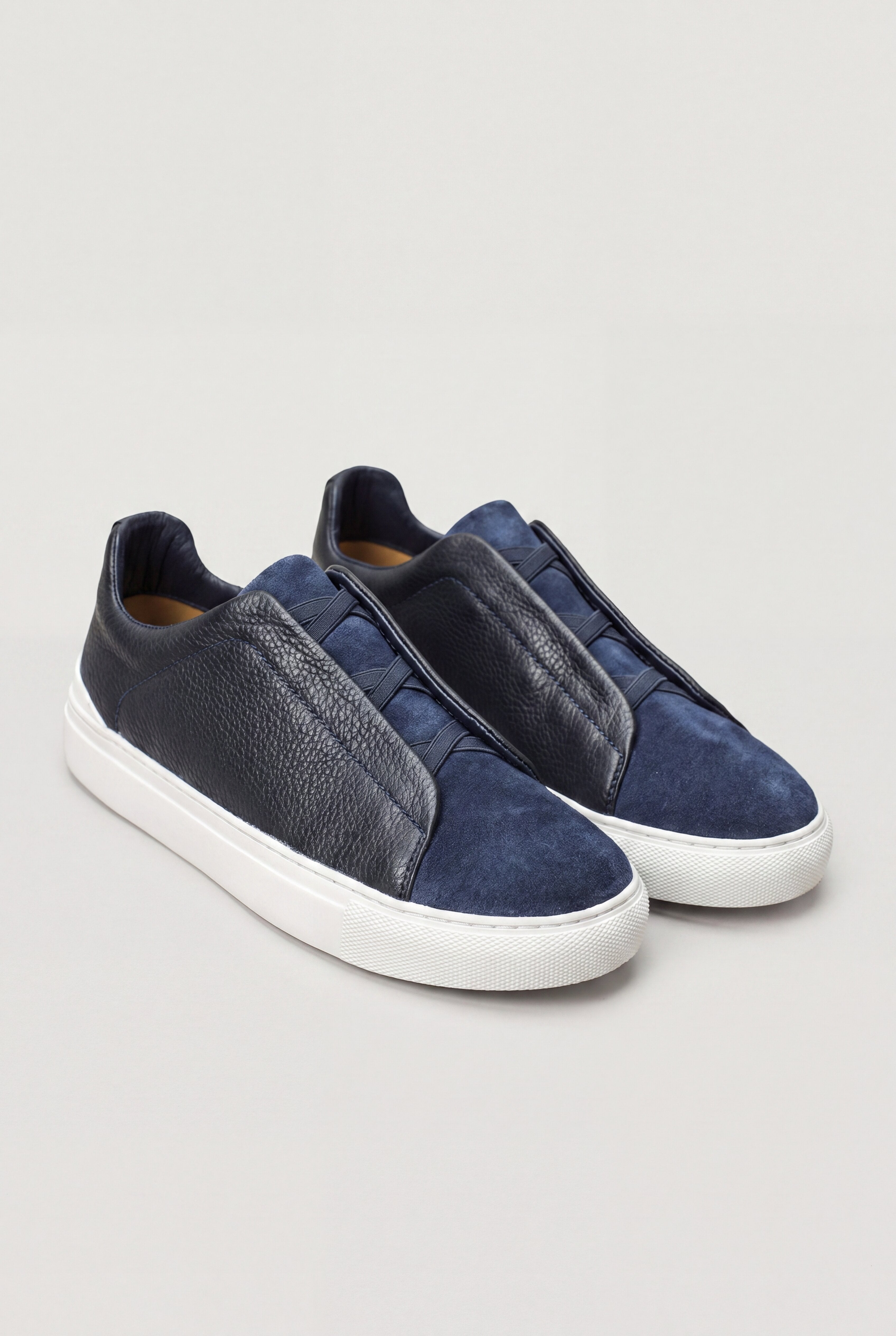 OLEX LEATHER LOAFERS – NAVY