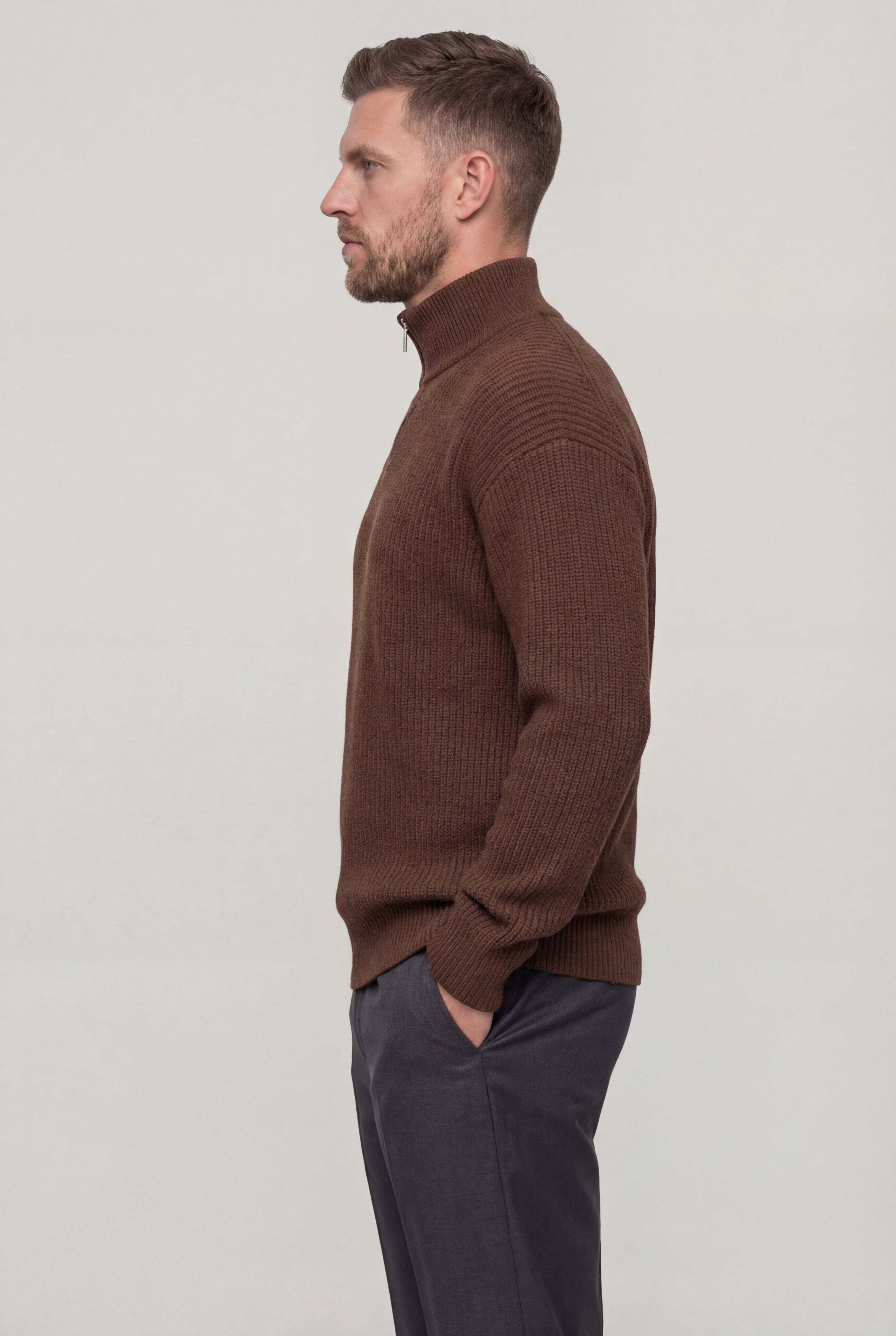 ZALVOR QUARTER ZIP SWEATER – BROWN