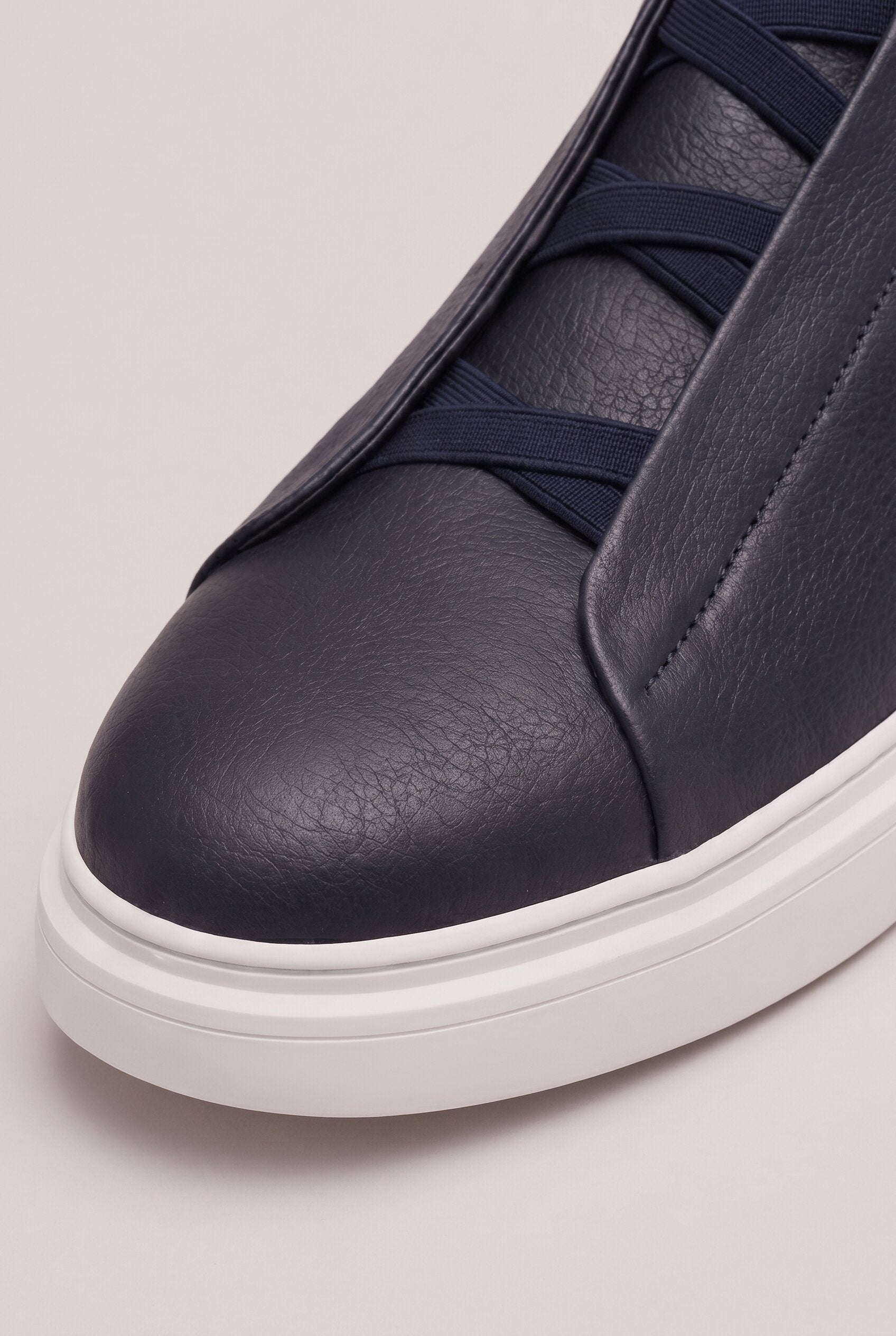 ZENTHROX LEATHER SNEAKERS – NAVY