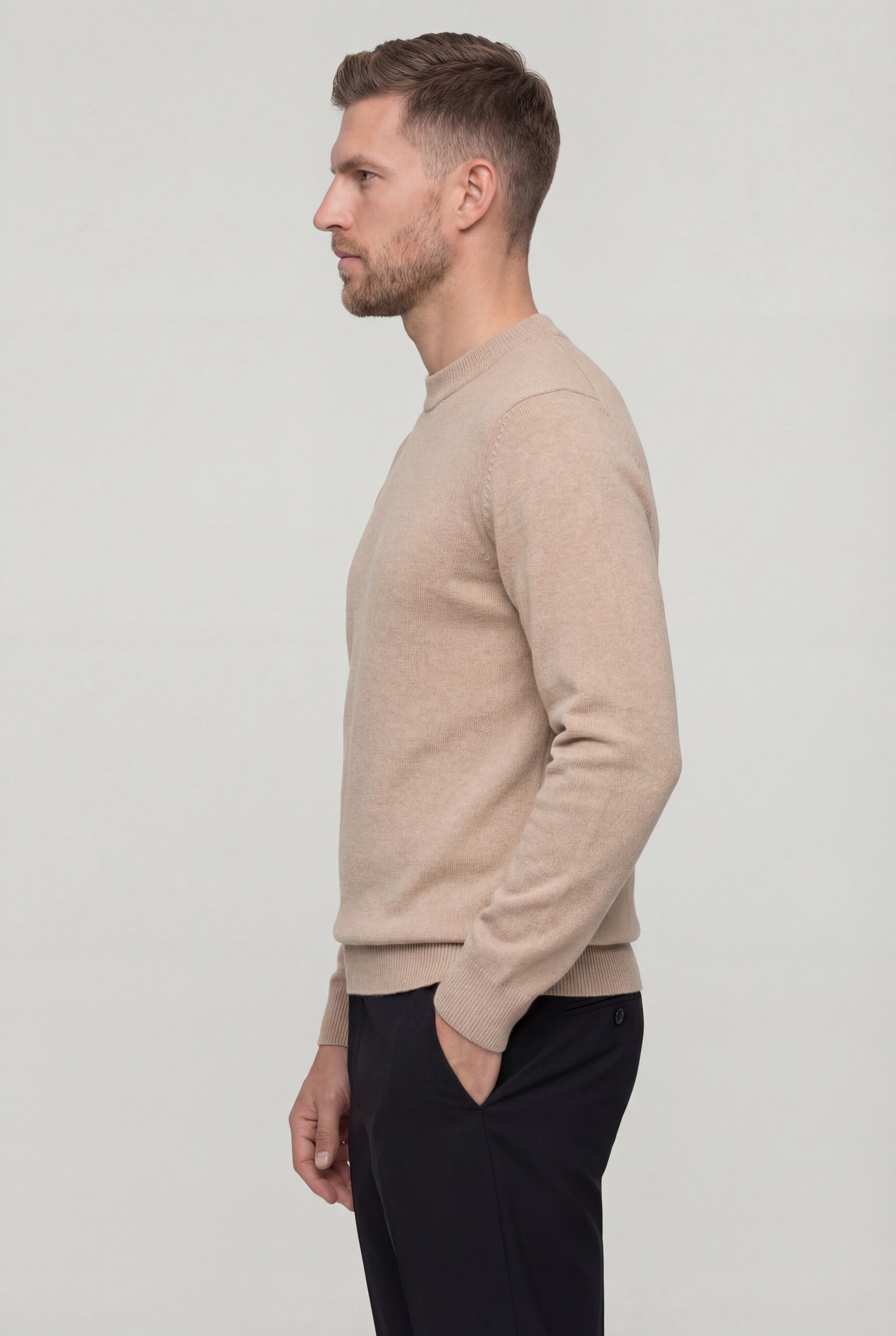 NARETH CREWNECK SWEATER – BEIGE