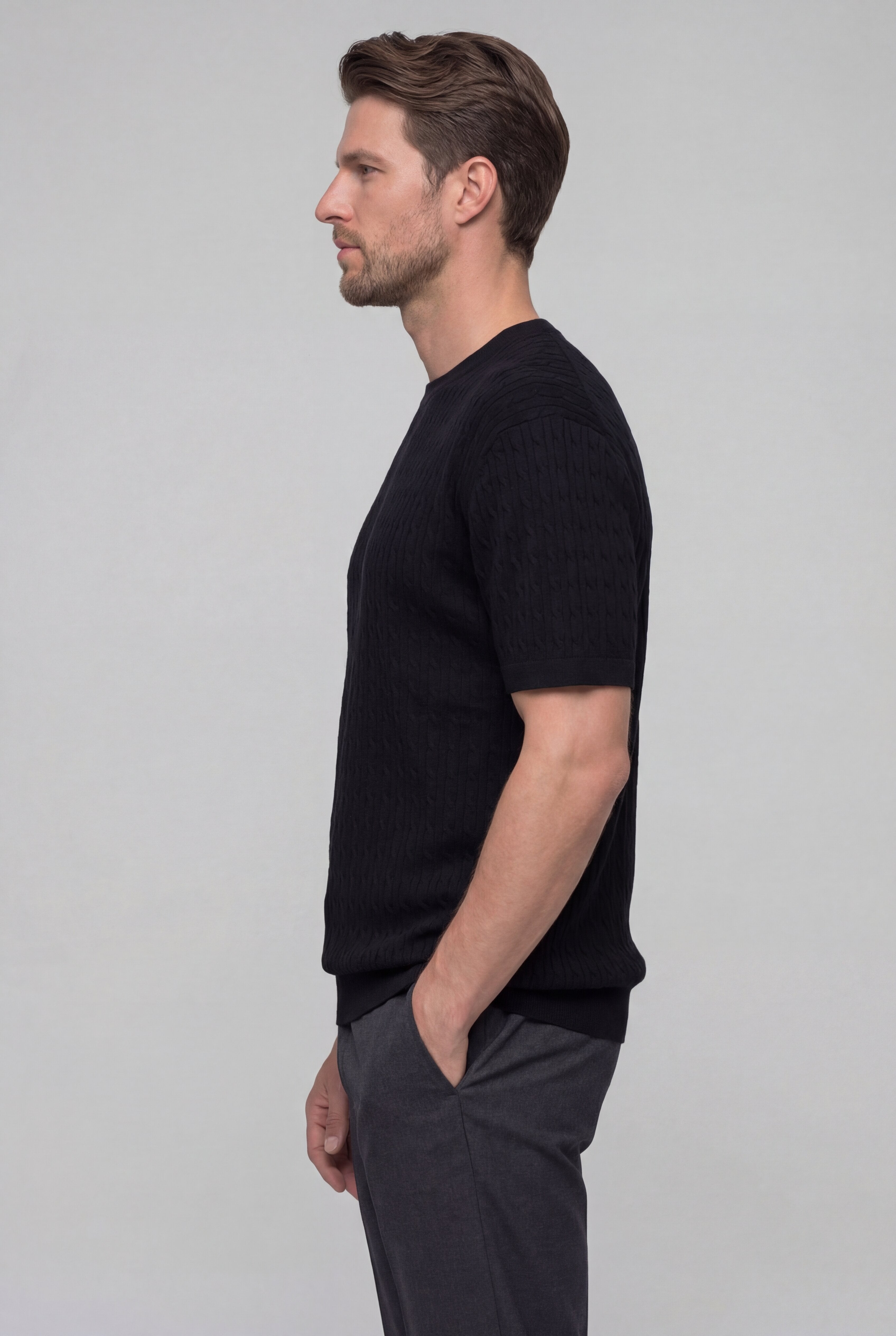 AUSREN TEXTURED KNIT T-SHIRT – BLACK