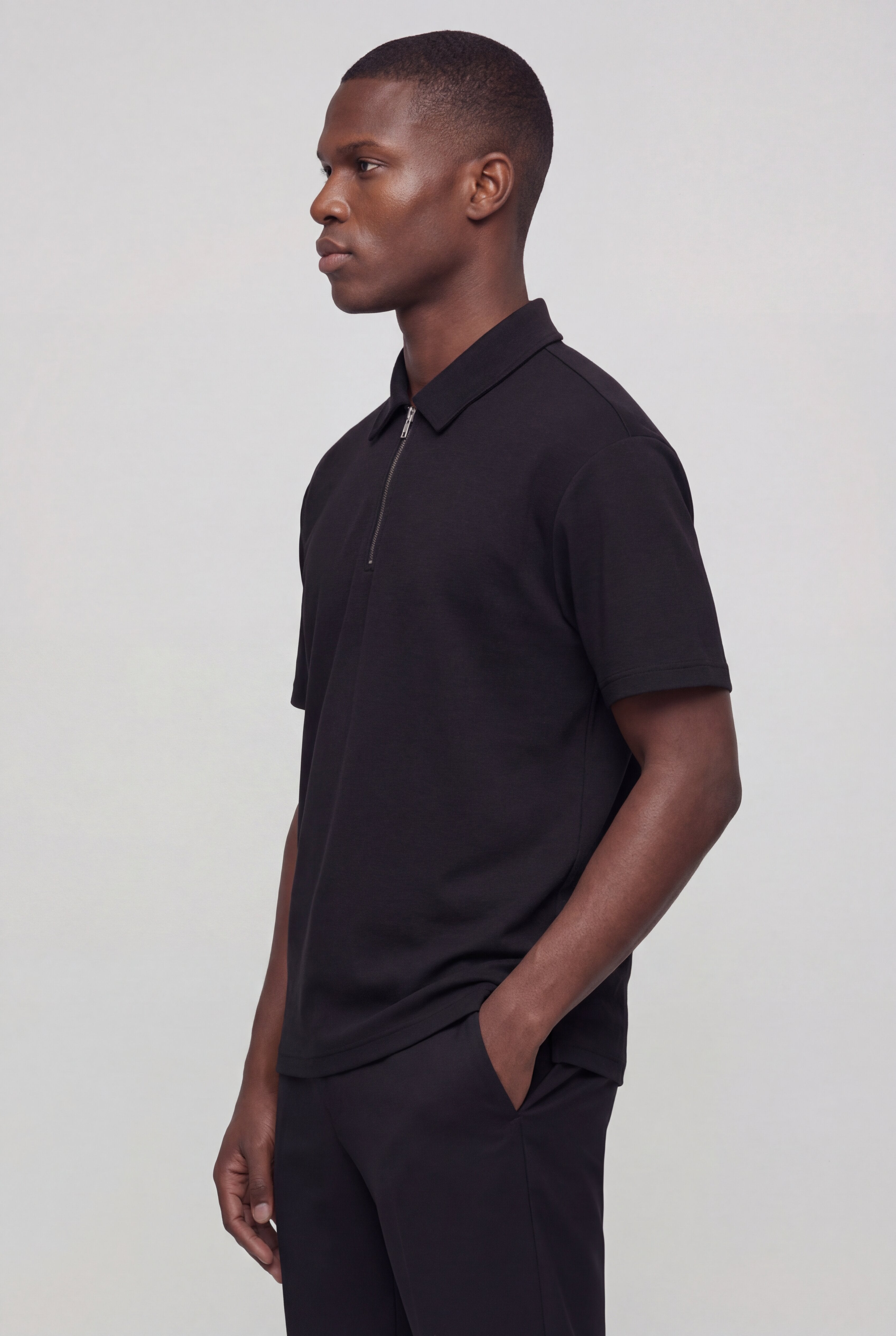 AZERON ZIP POLO T-SHIRT – BLACK