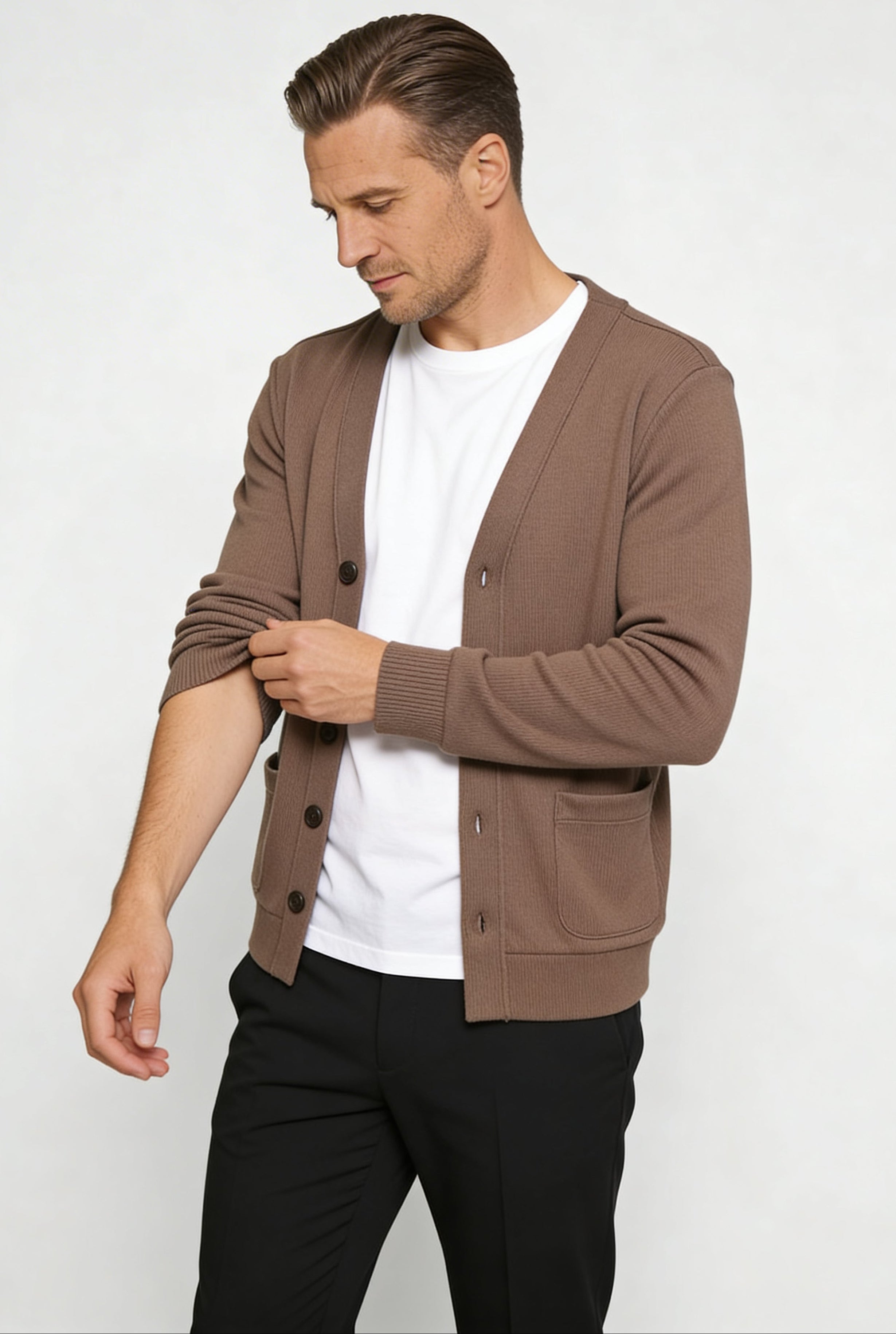 BREVAN V-NECK KNIT CARDIGAN – COFFEE