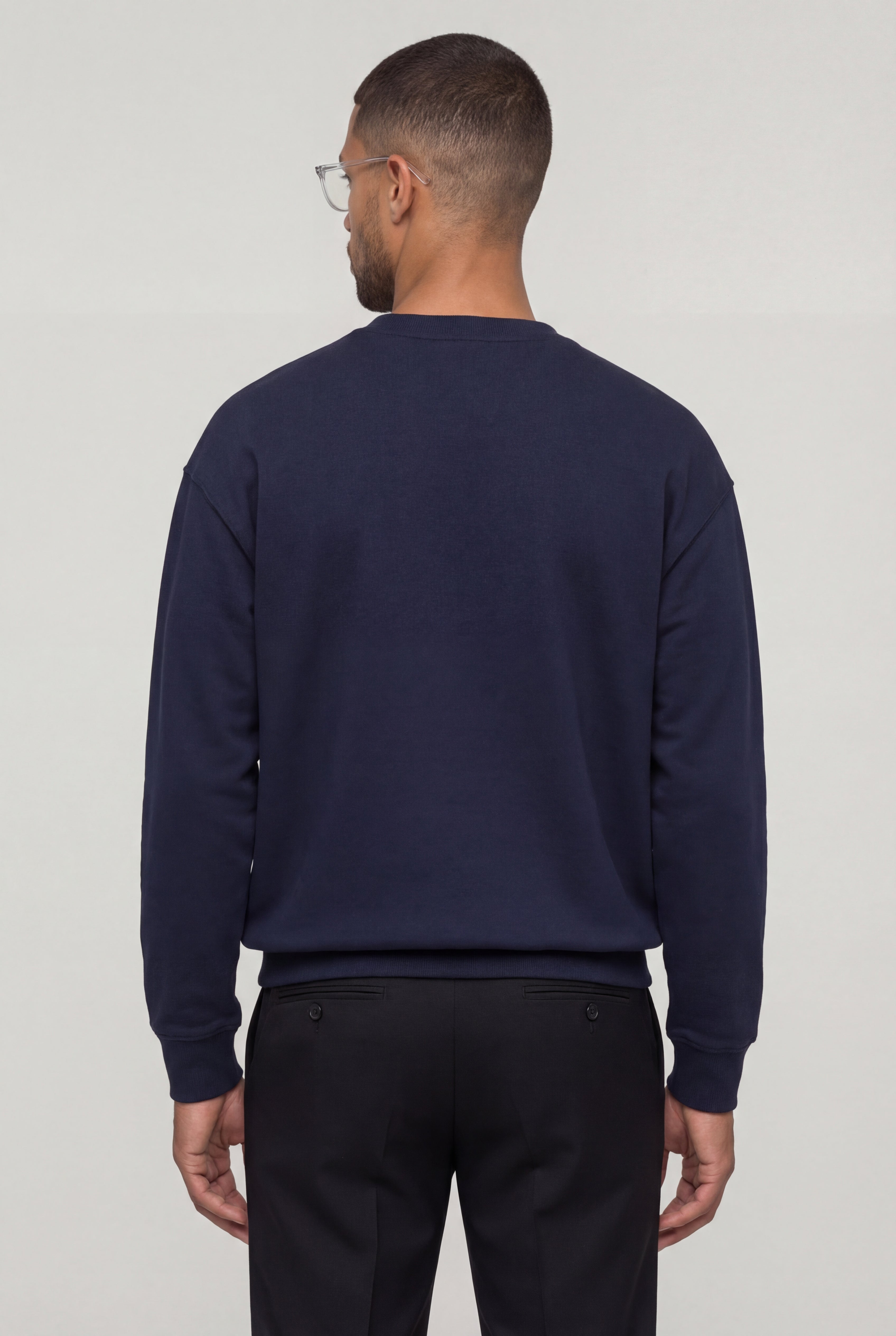 CALDERON CLASSIC SWEATER – NAVY