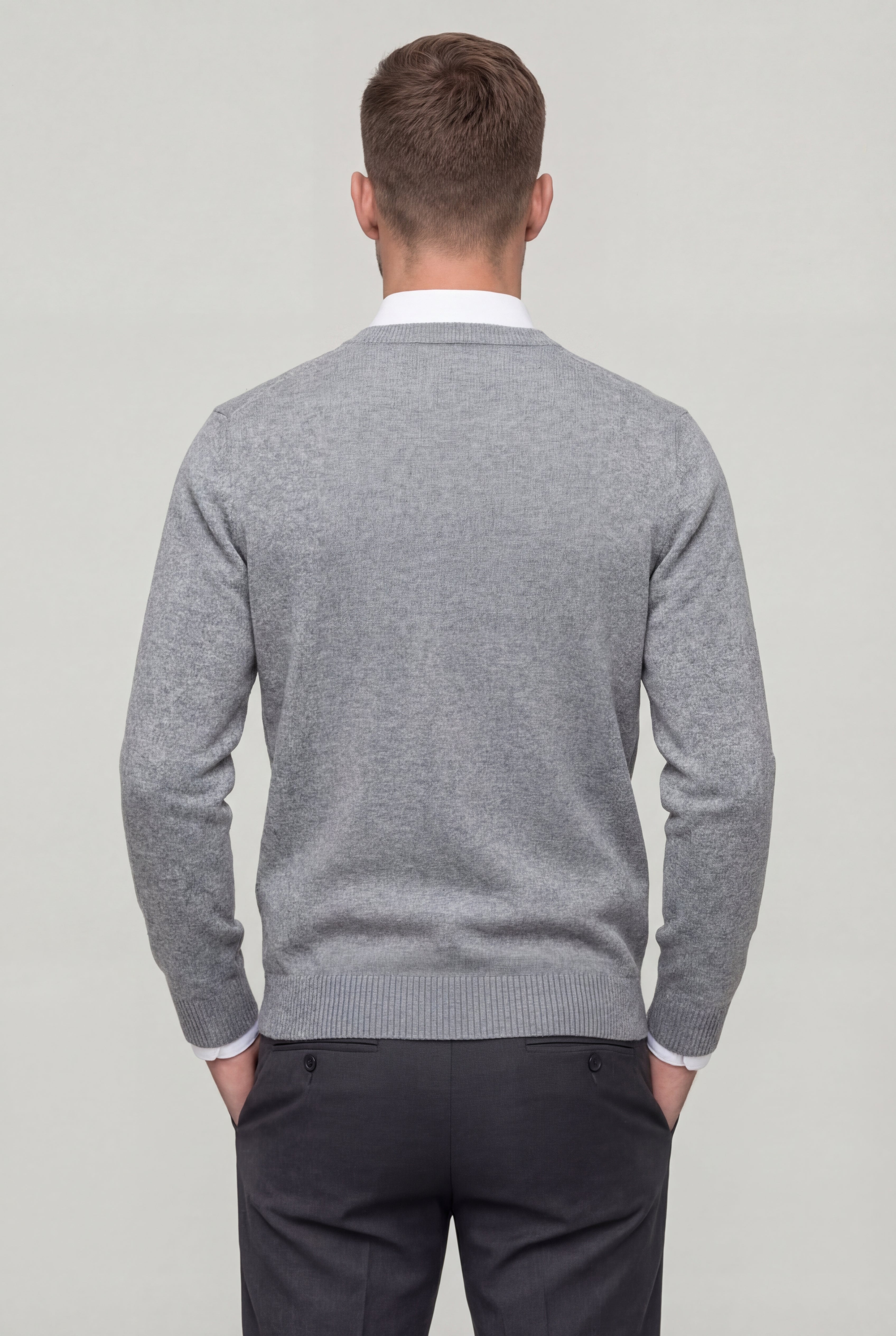 CALDREN WOOL V-NECK SWEATER – GRAY