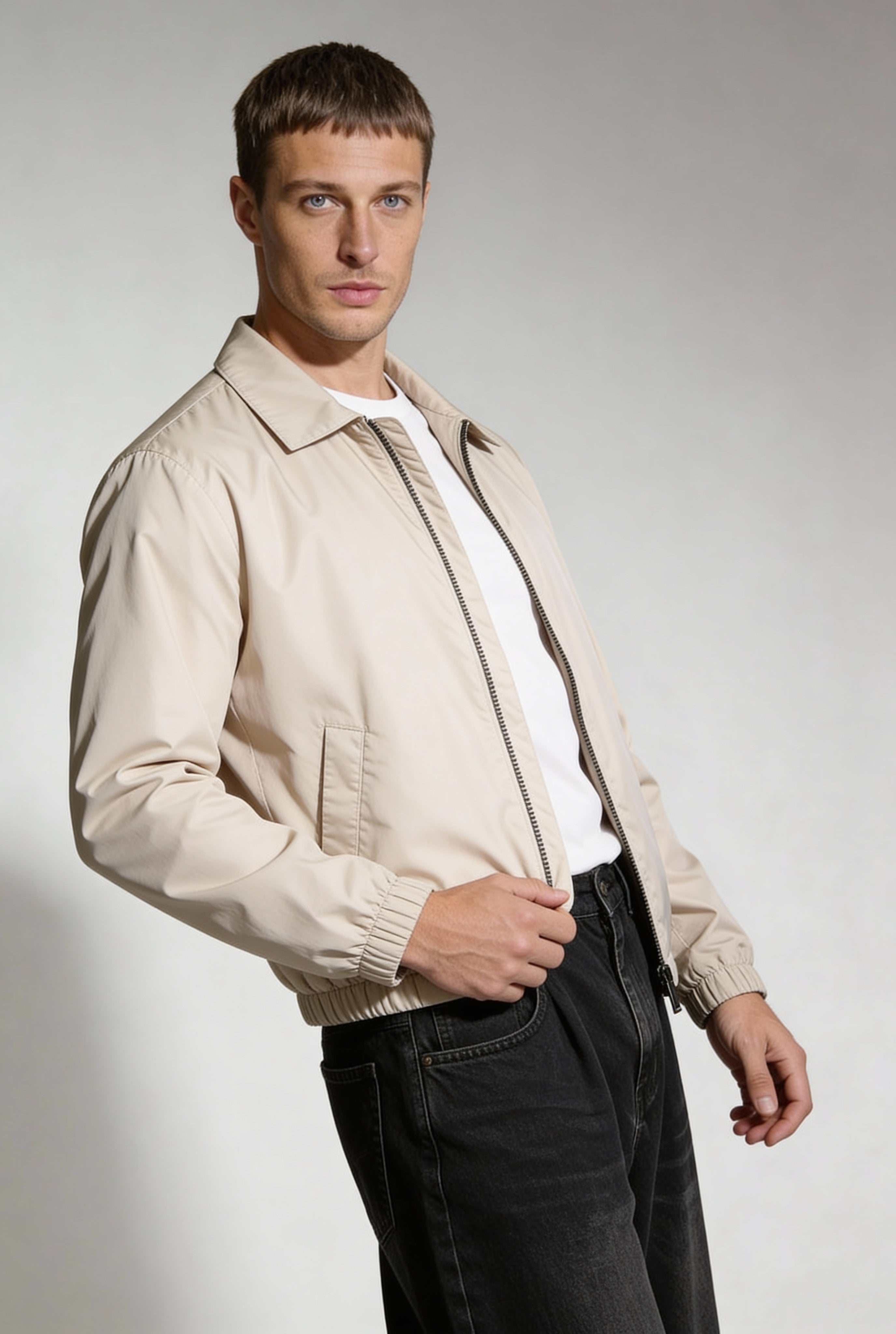 ELDRIC LIGHTWEIGHT FULL-ZIP JACKET – KHAKI