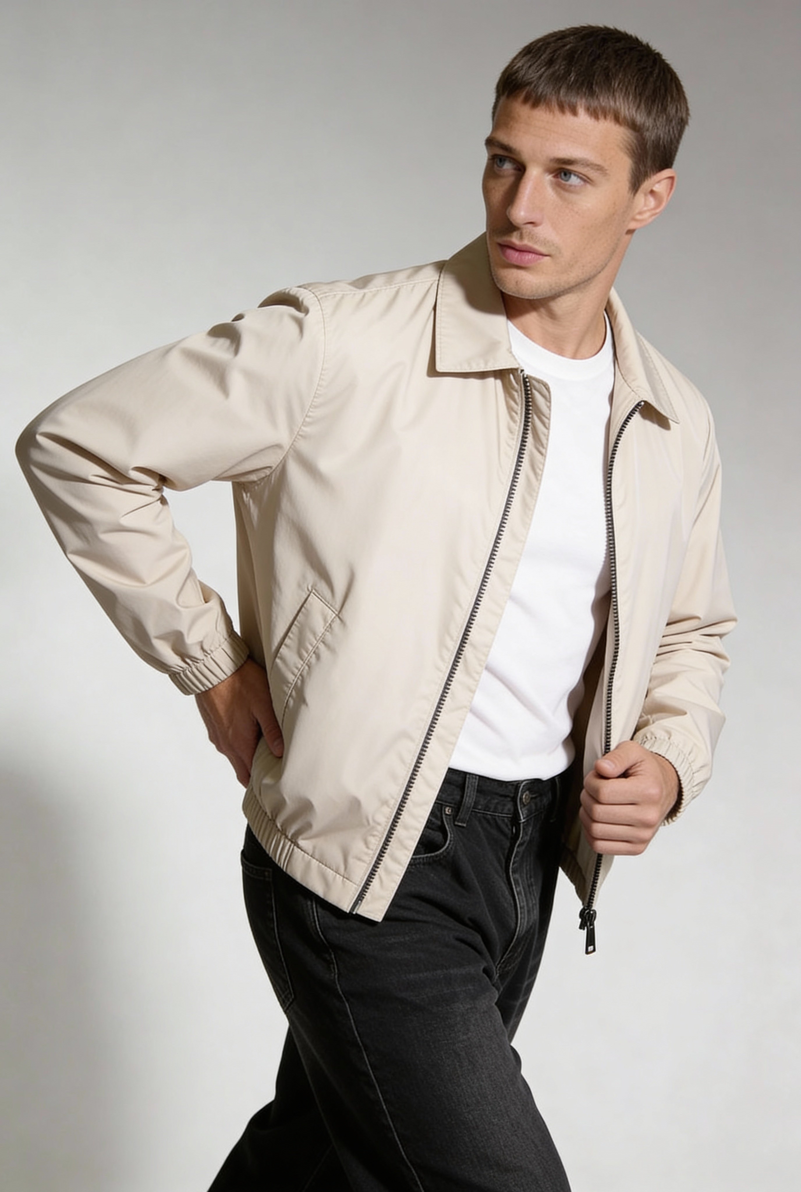 ELDRIC LIGHTWEIGHT FULL-ZIP JACKET – KHAKI