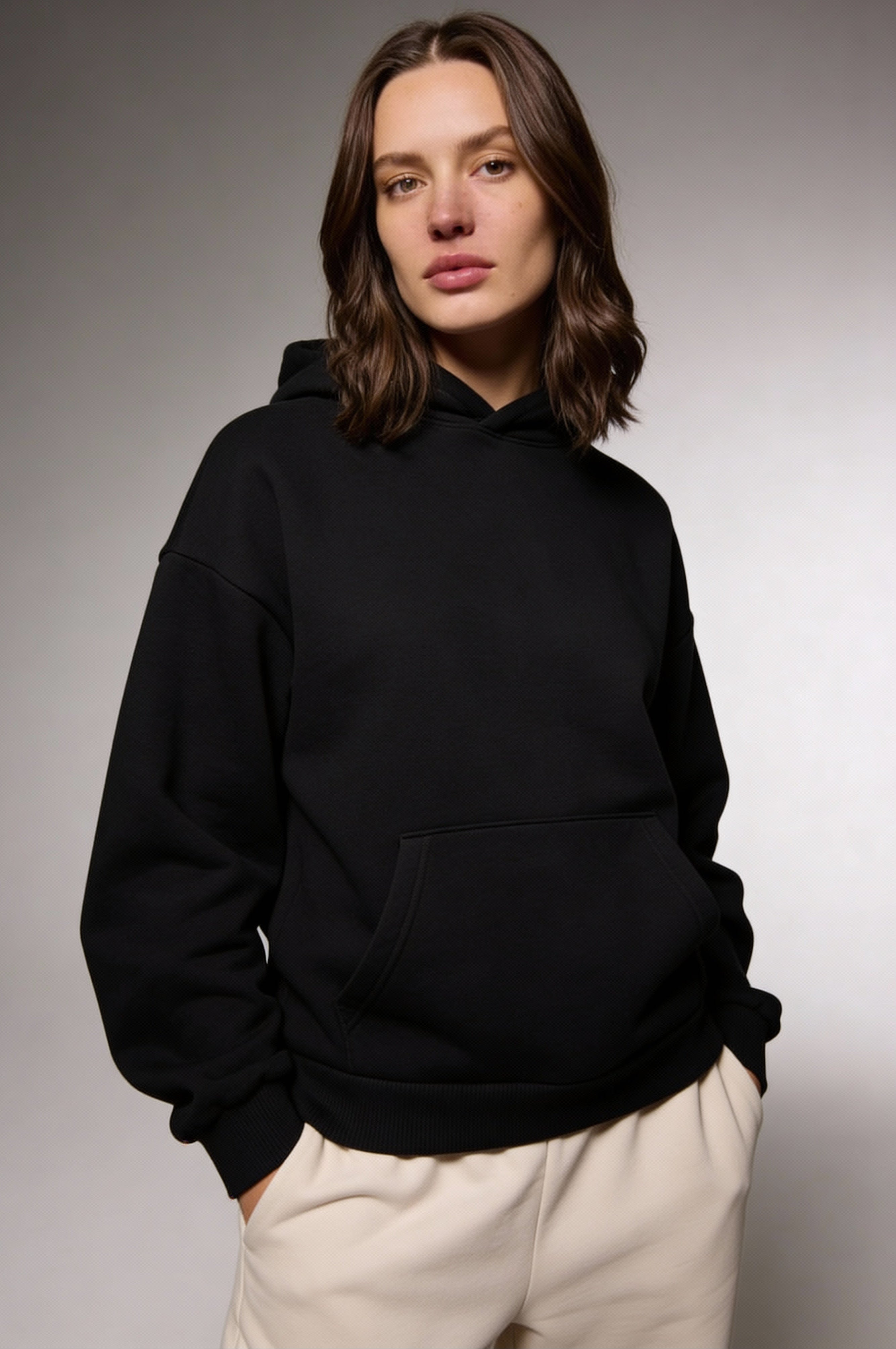 ELNORA HOODIE – BLACK