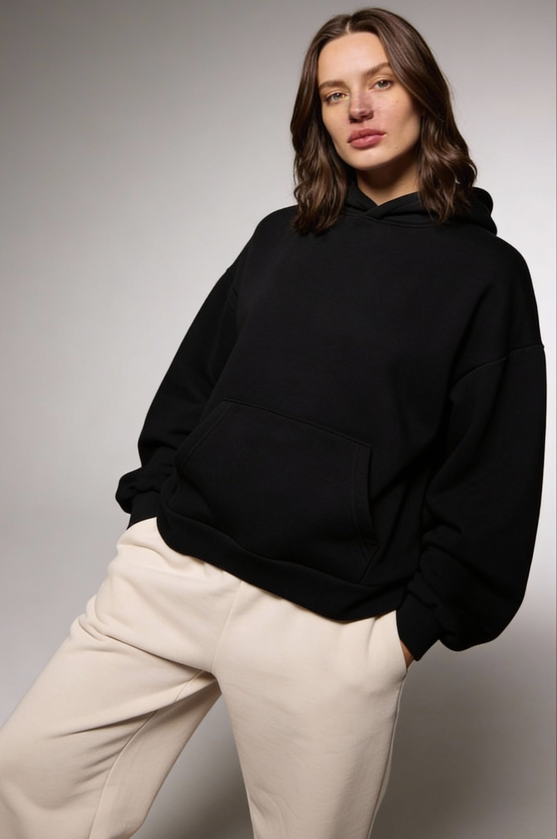 ELNORA HOODIE – BLACK