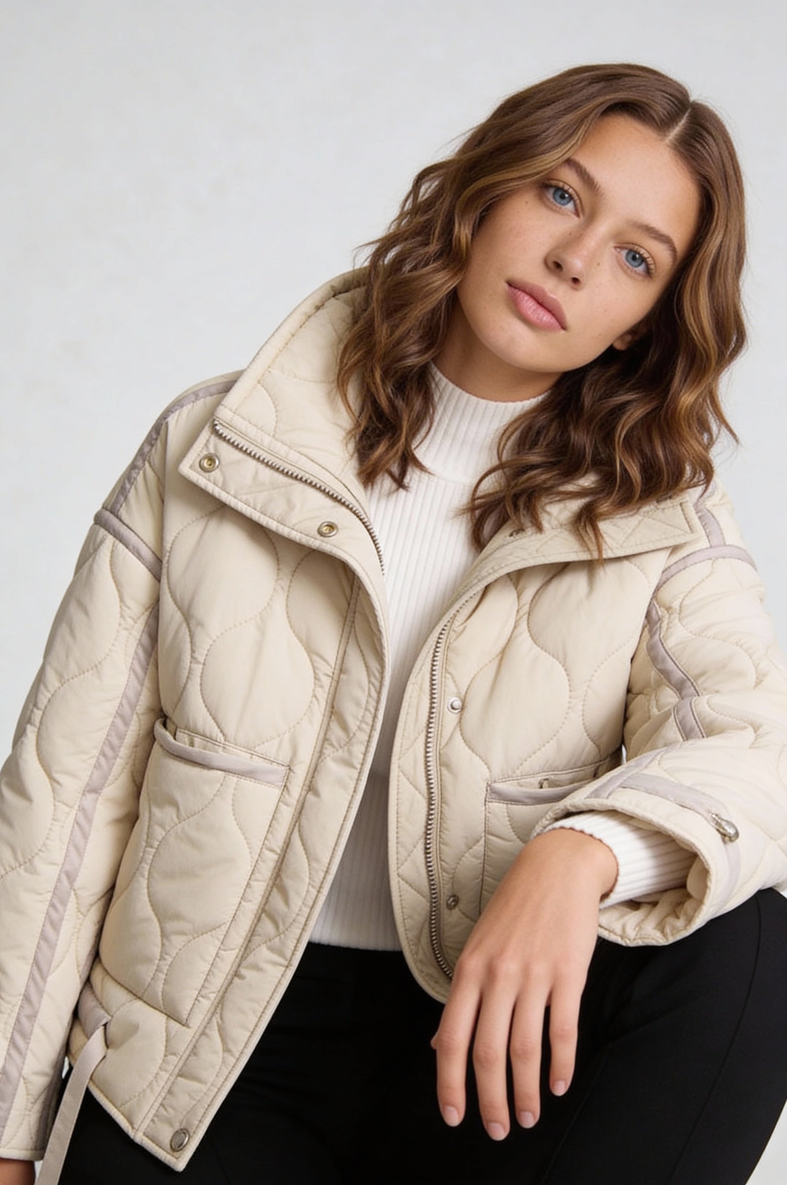 ELVORIA QUILTED JACKET – BEIGE