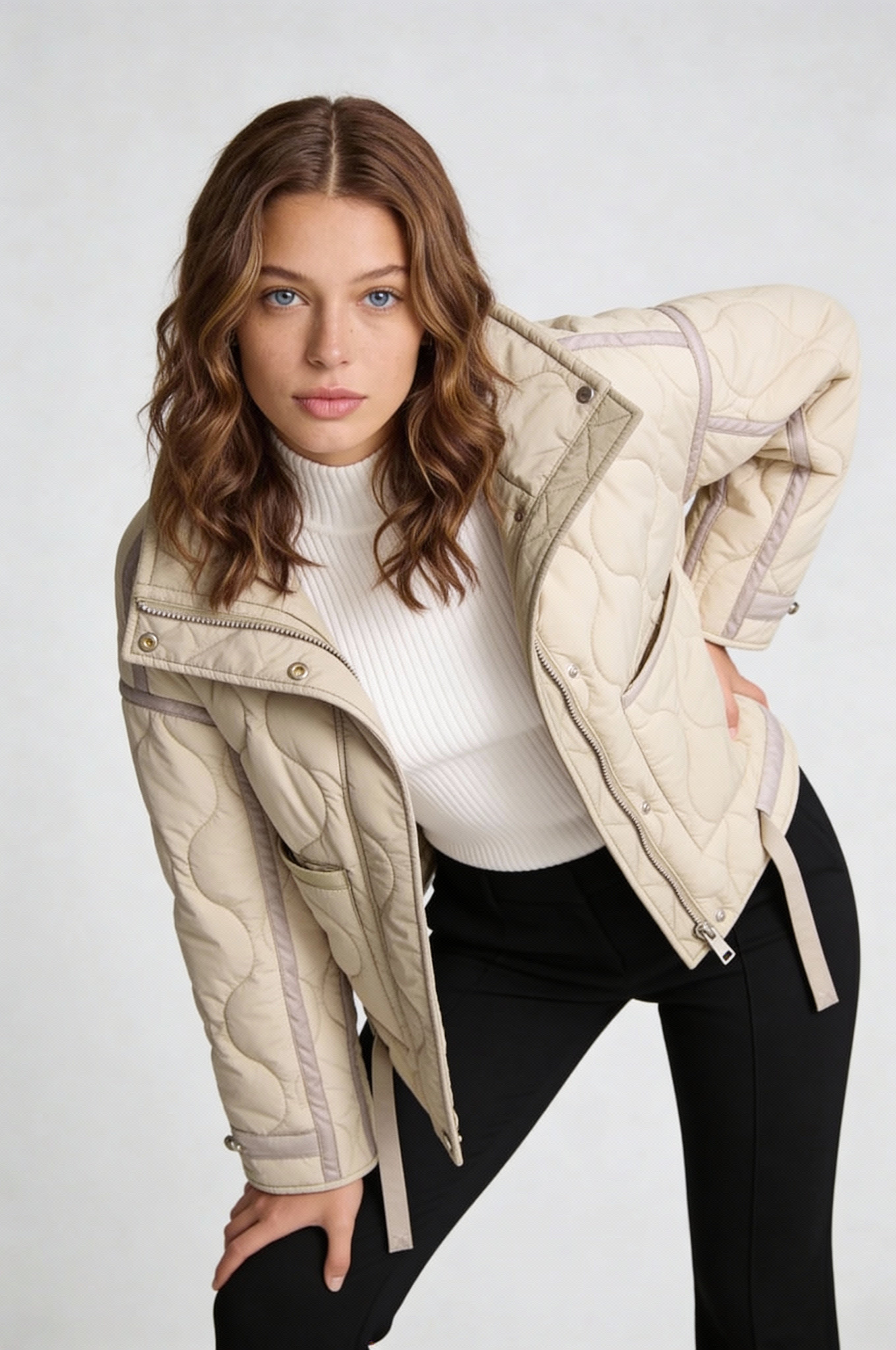 ELVORIA QUILTED JACKET – BEIGE