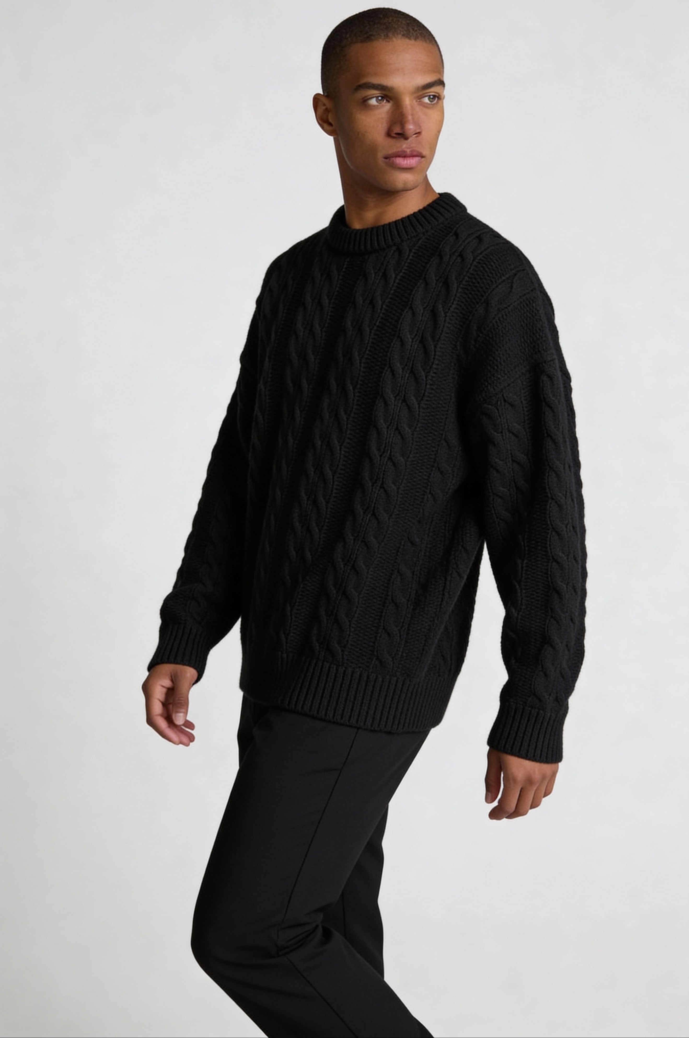 KAVIRO CABLE KNIT SWEATER – BLACK