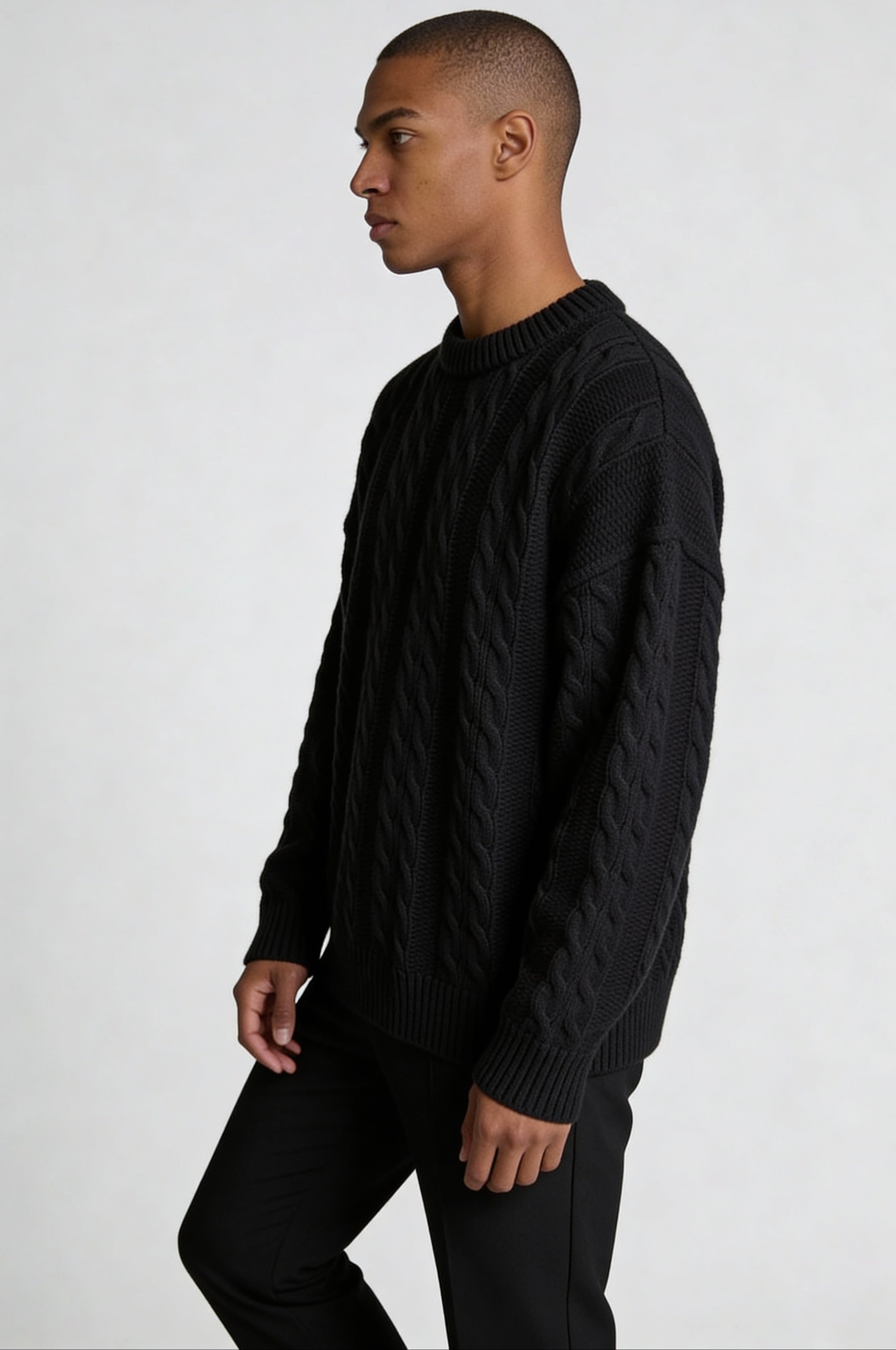 KAVIRO CABLE KNIT SWEATER – BLACK