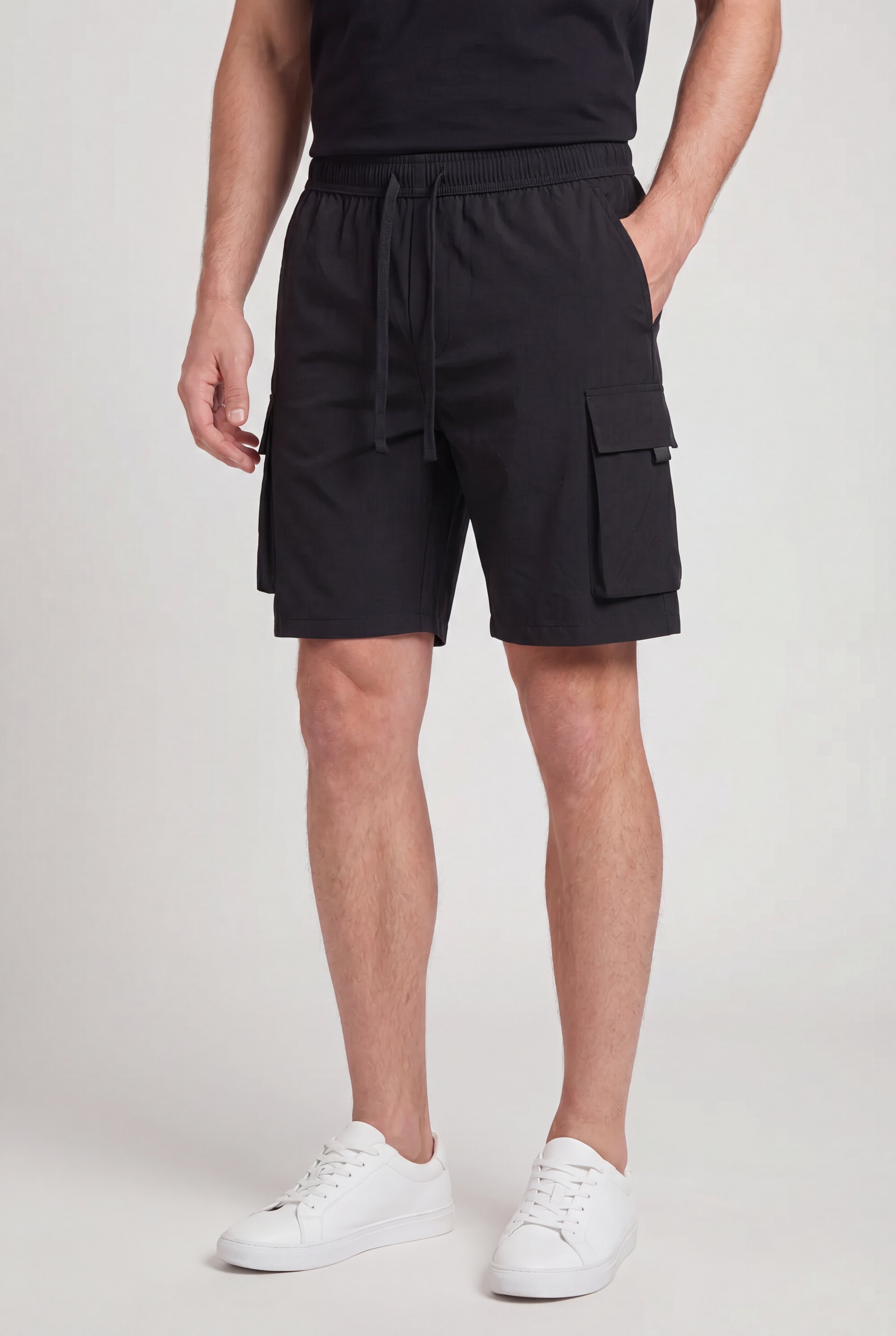 KYNTRAX CARGO SHORTS – BLACK