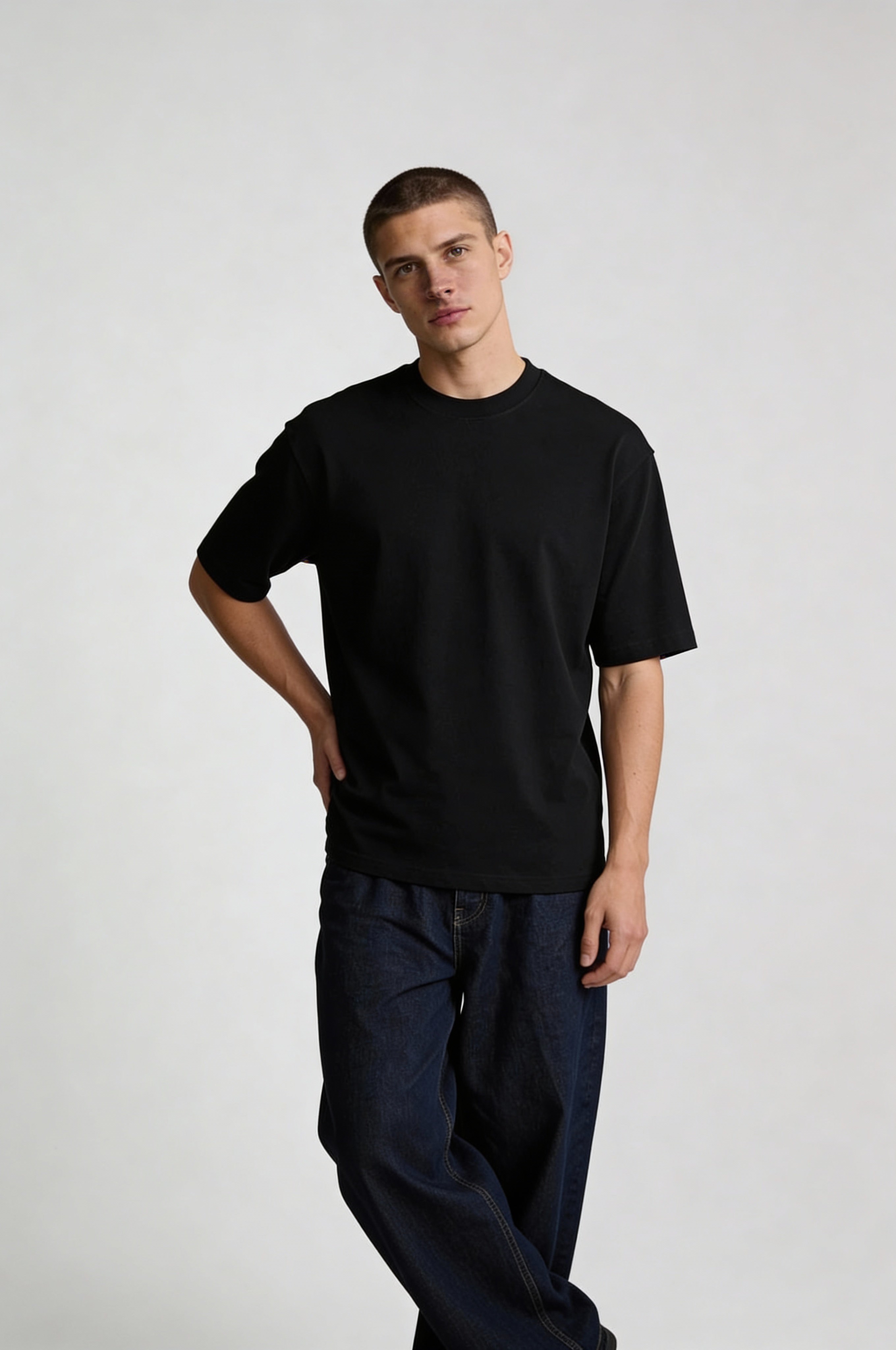 LORWICK CLASSIC TEE – BLACK