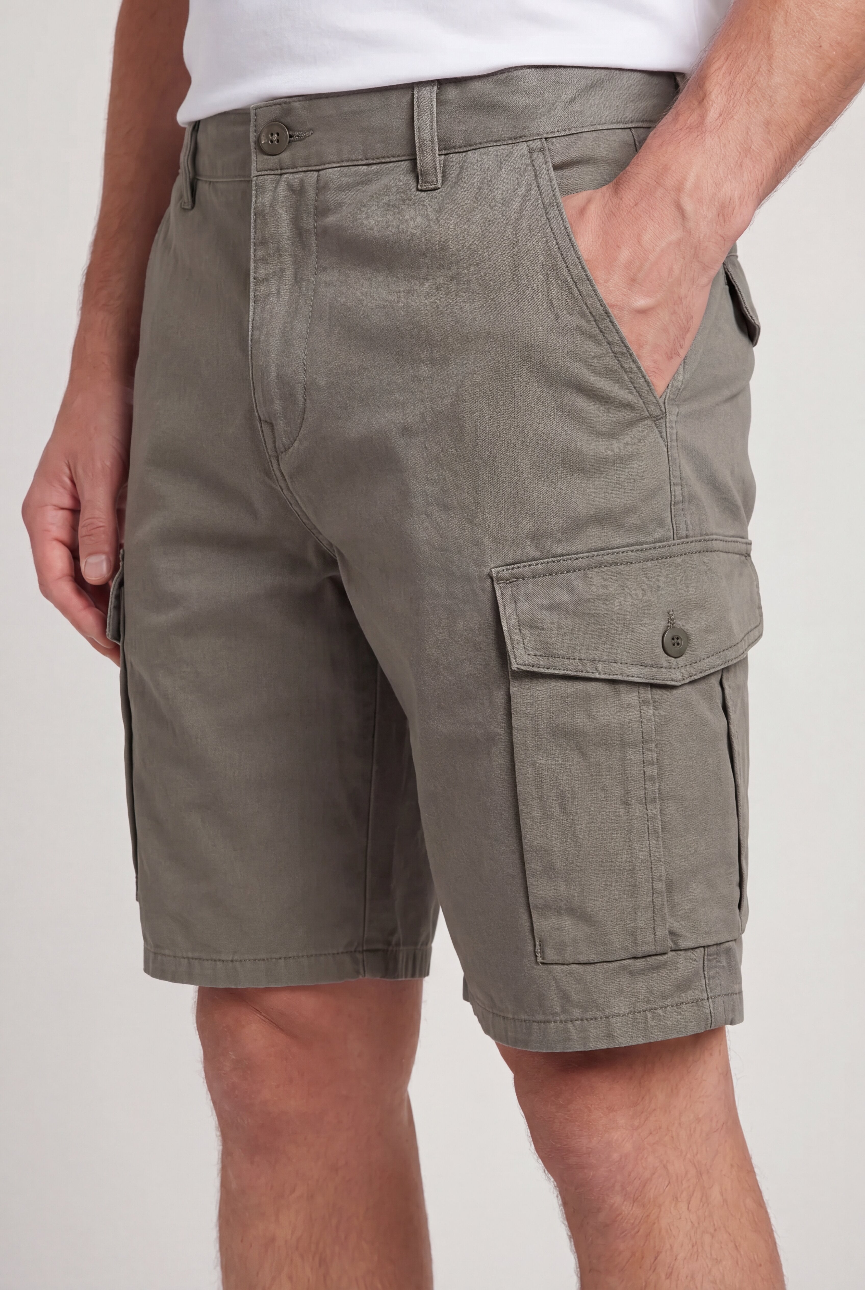 LYVANO CARGO SHORTS – GREEN