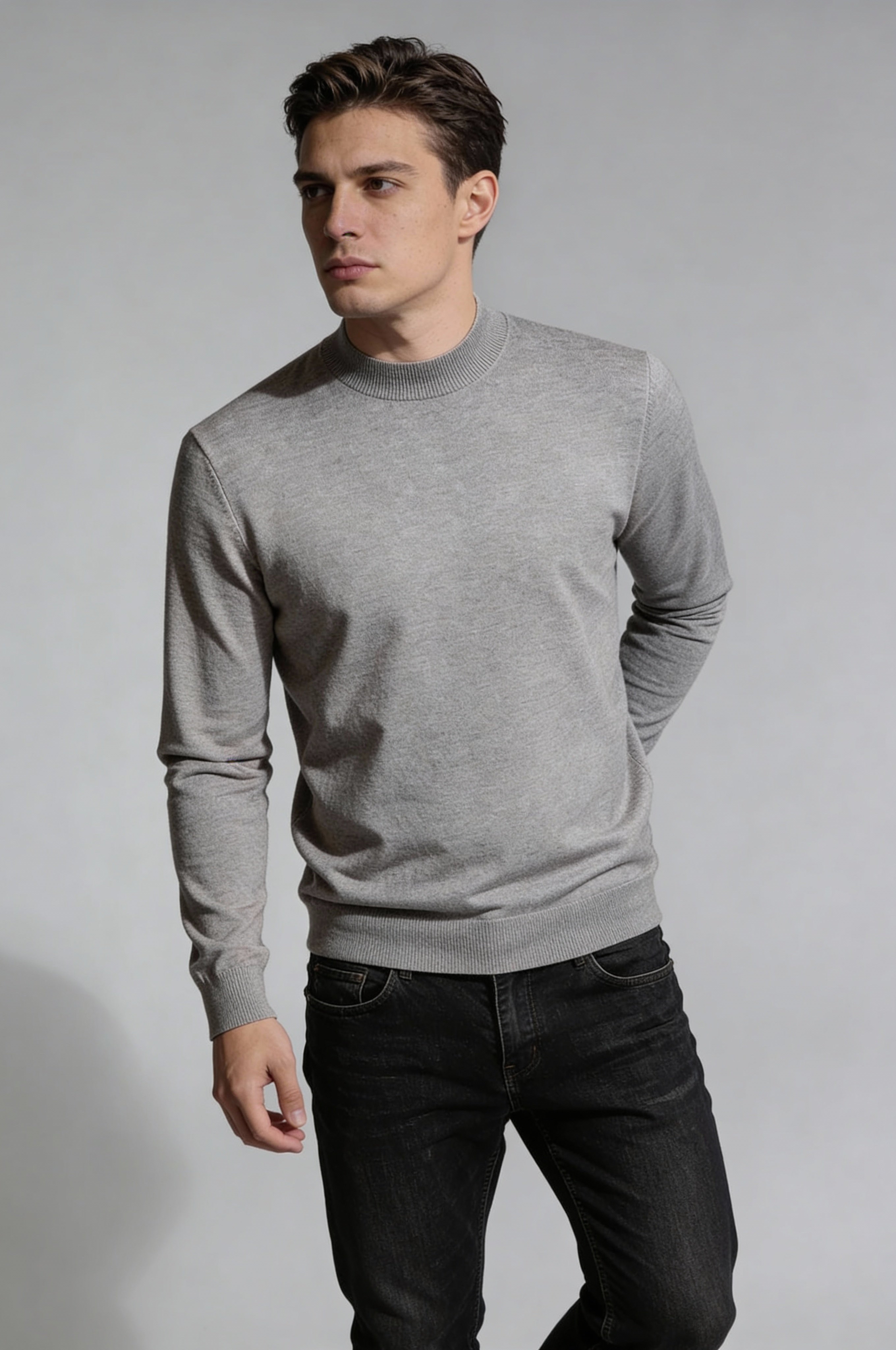 NARETH CREWNECK SWEATER – GRAY