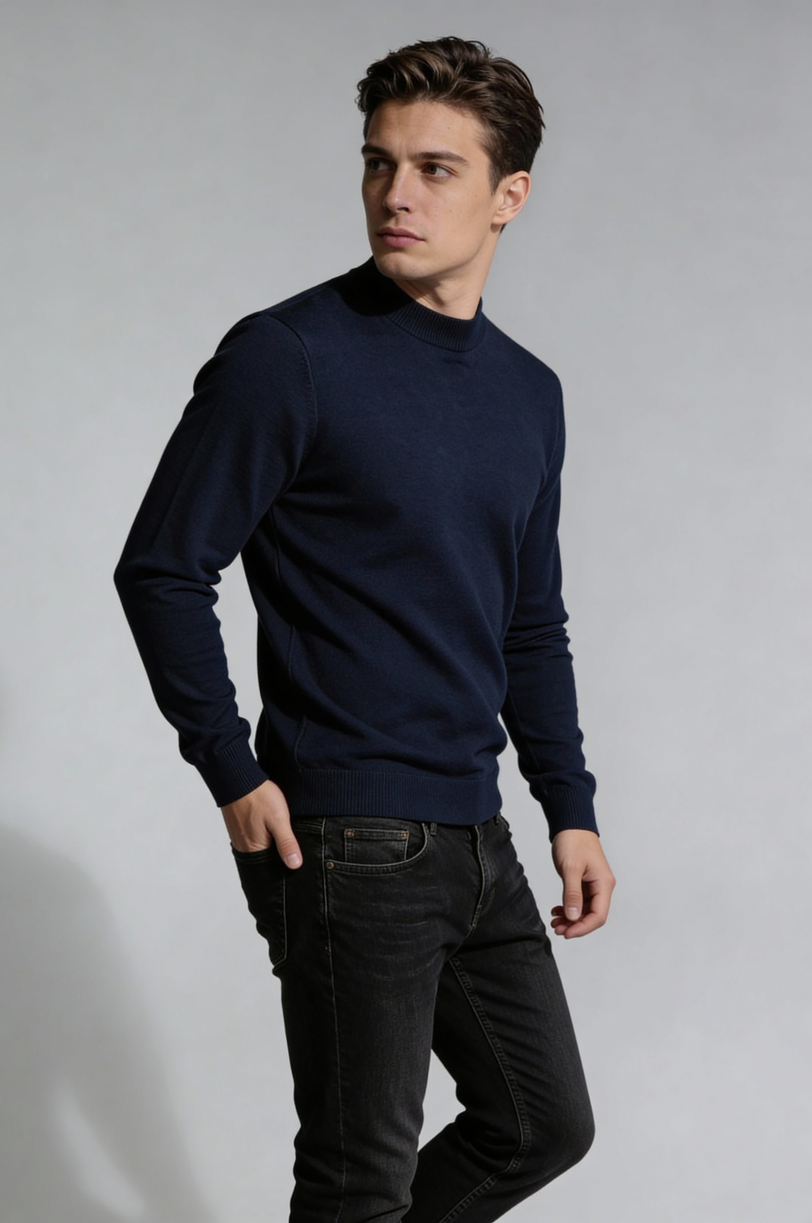NARETH CREWNECK SWEATER – NAVY