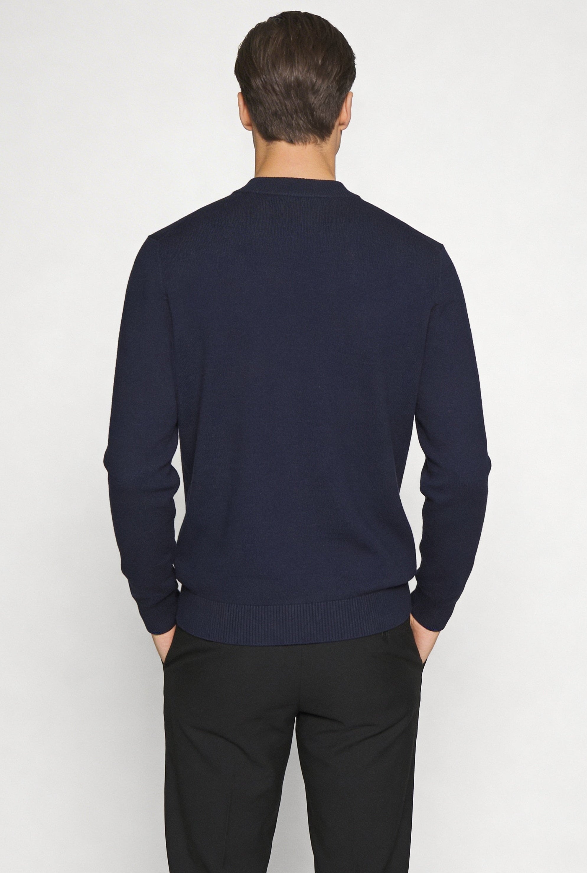 NARETH CREWNECK SWEATER – NAVY
