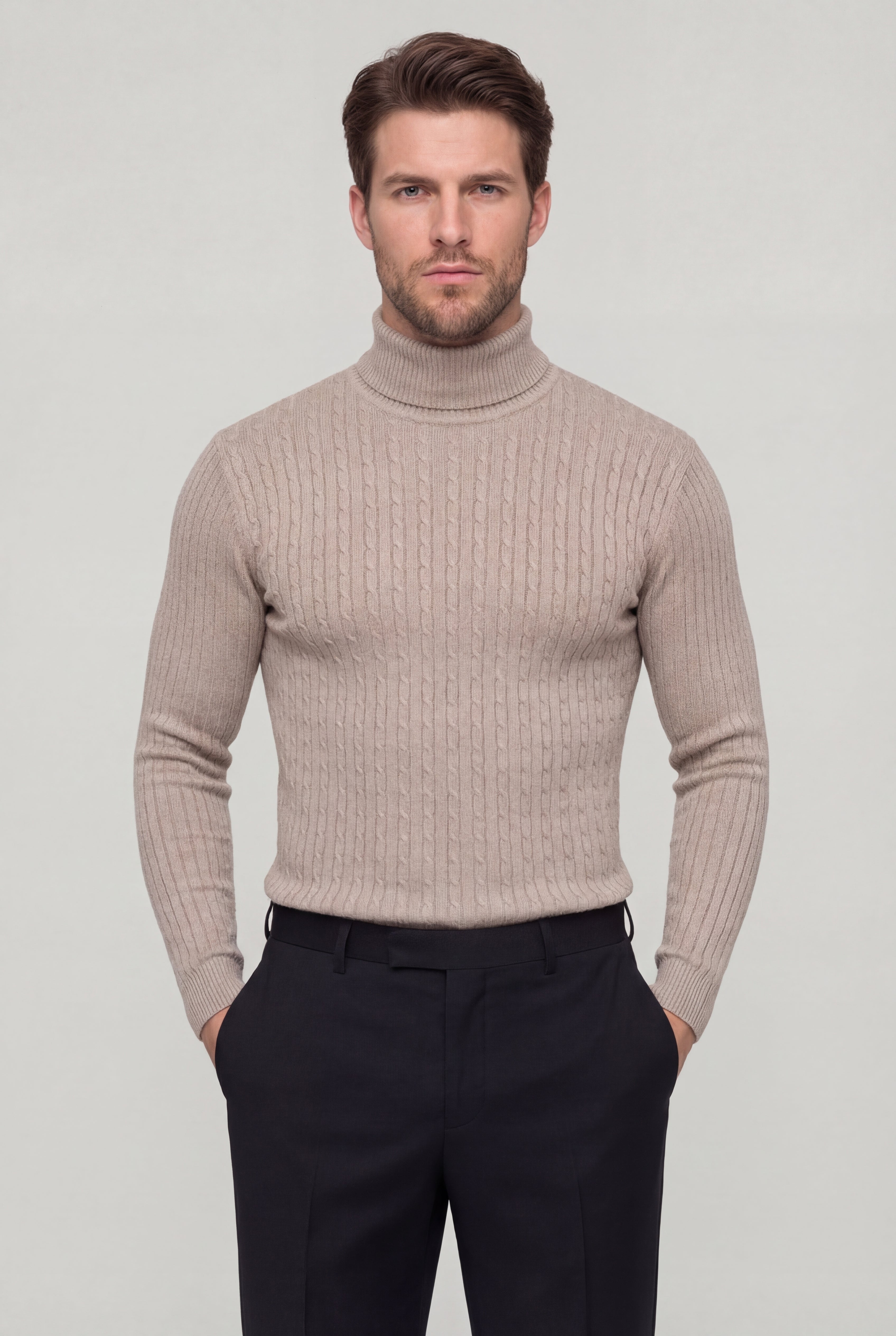 NORELLI CABLE TURTLENECK – BEIGE