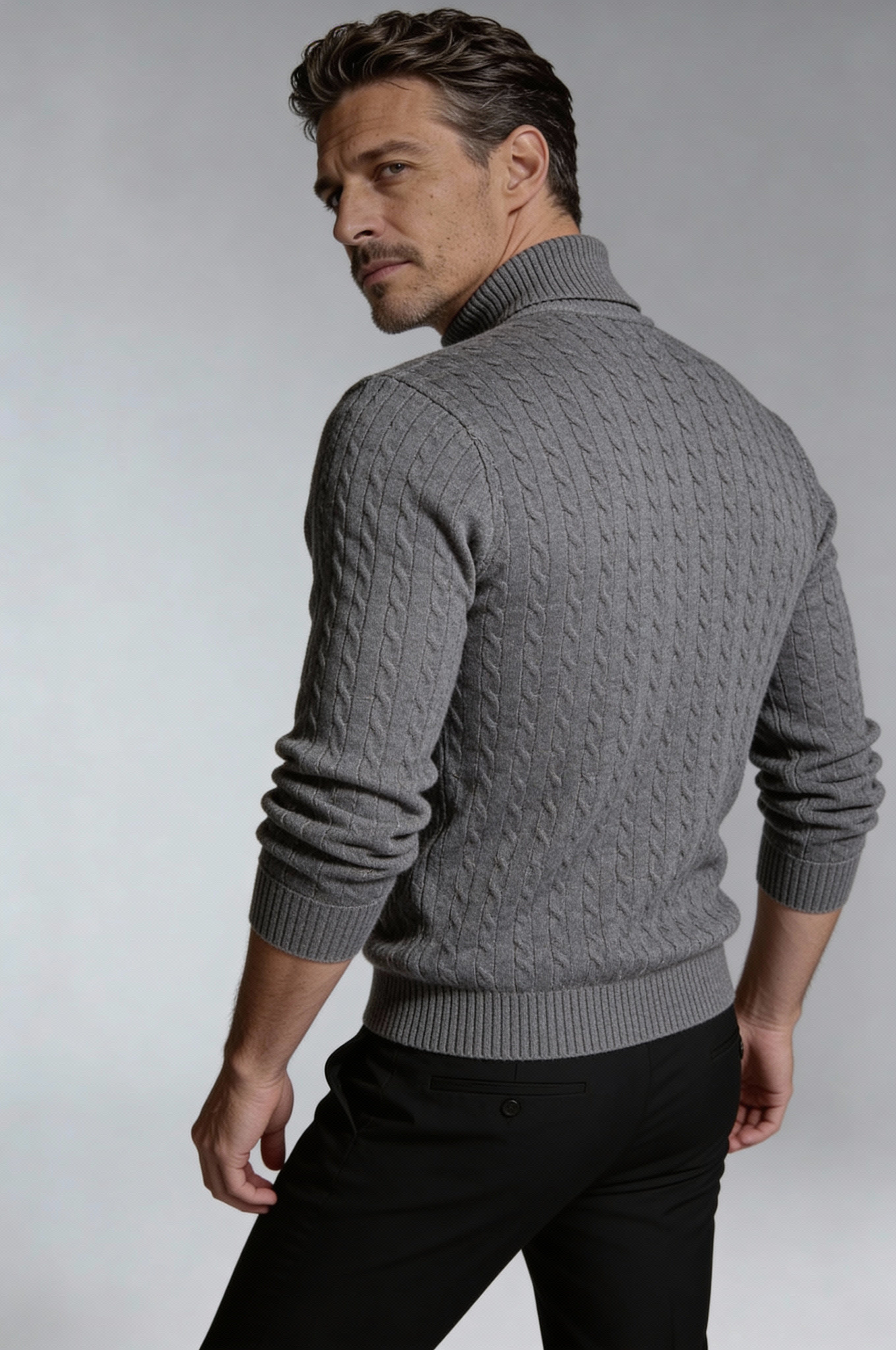 NORELLI CABLE TURTLENECK – GRAY