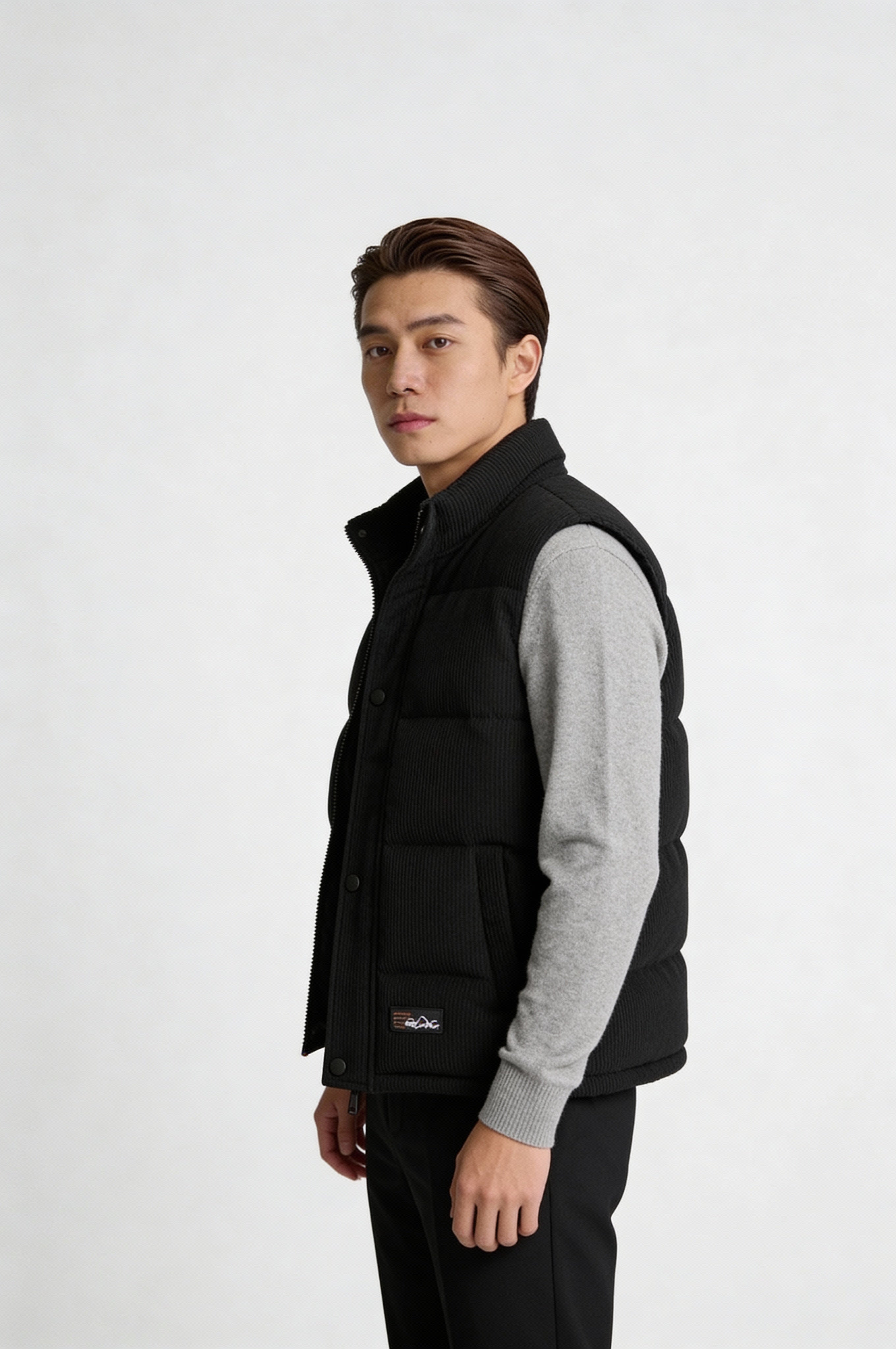 RAVION CORD PUFFER VEST – BLACK