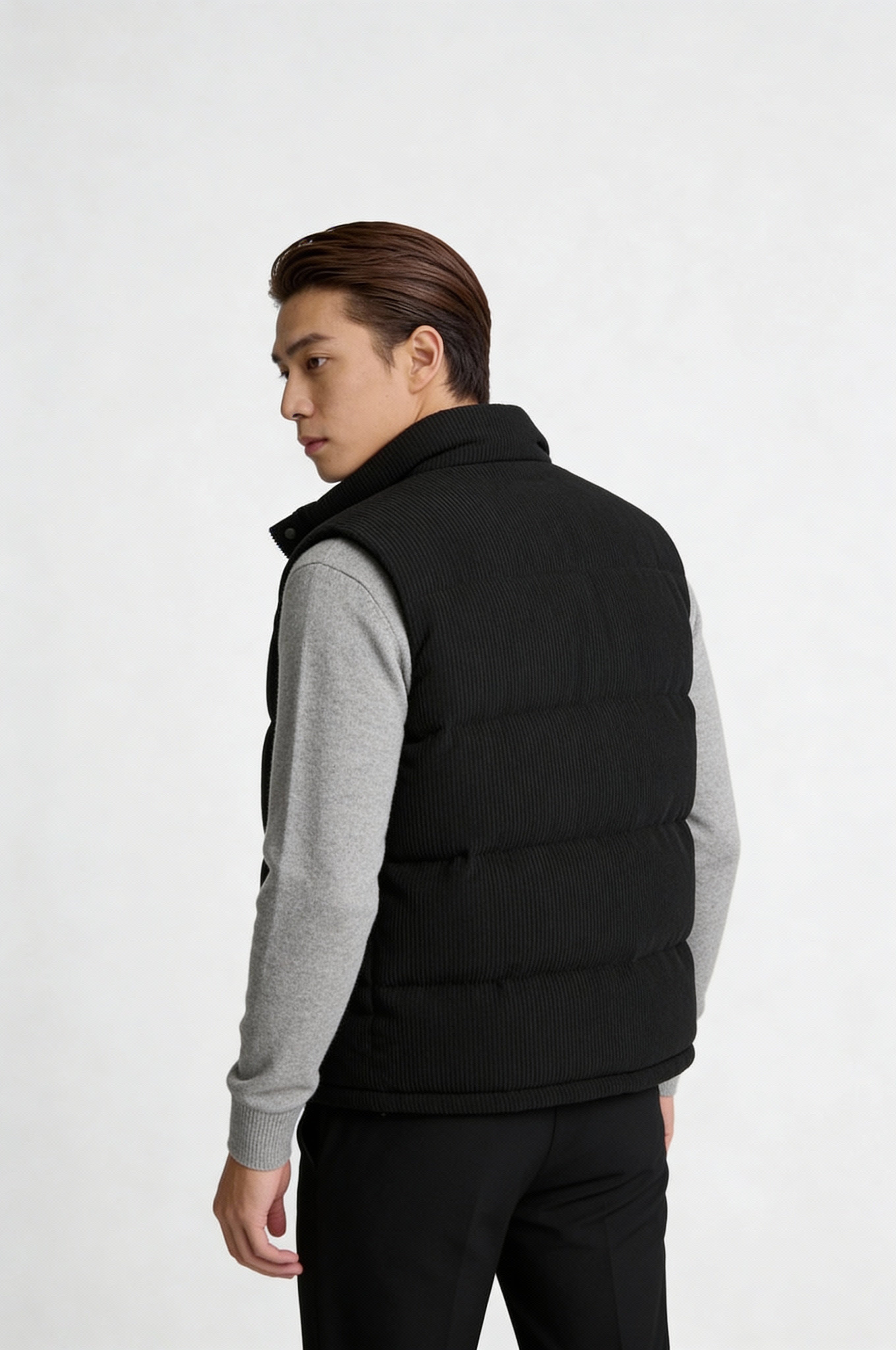 RAVION CORD PUFFER VEST – BLACK