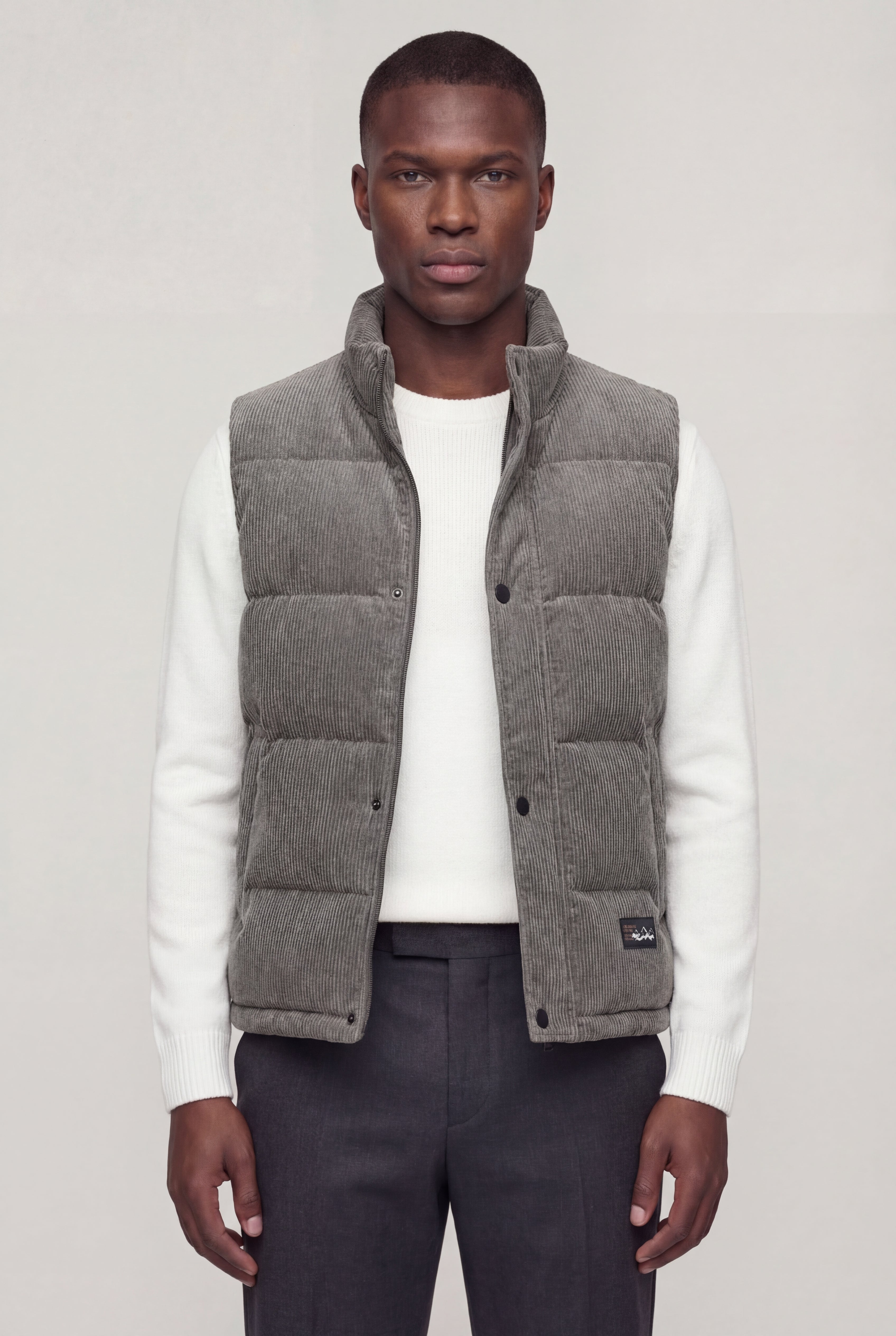 RAVION CORD PUFFER VEST – GRAY